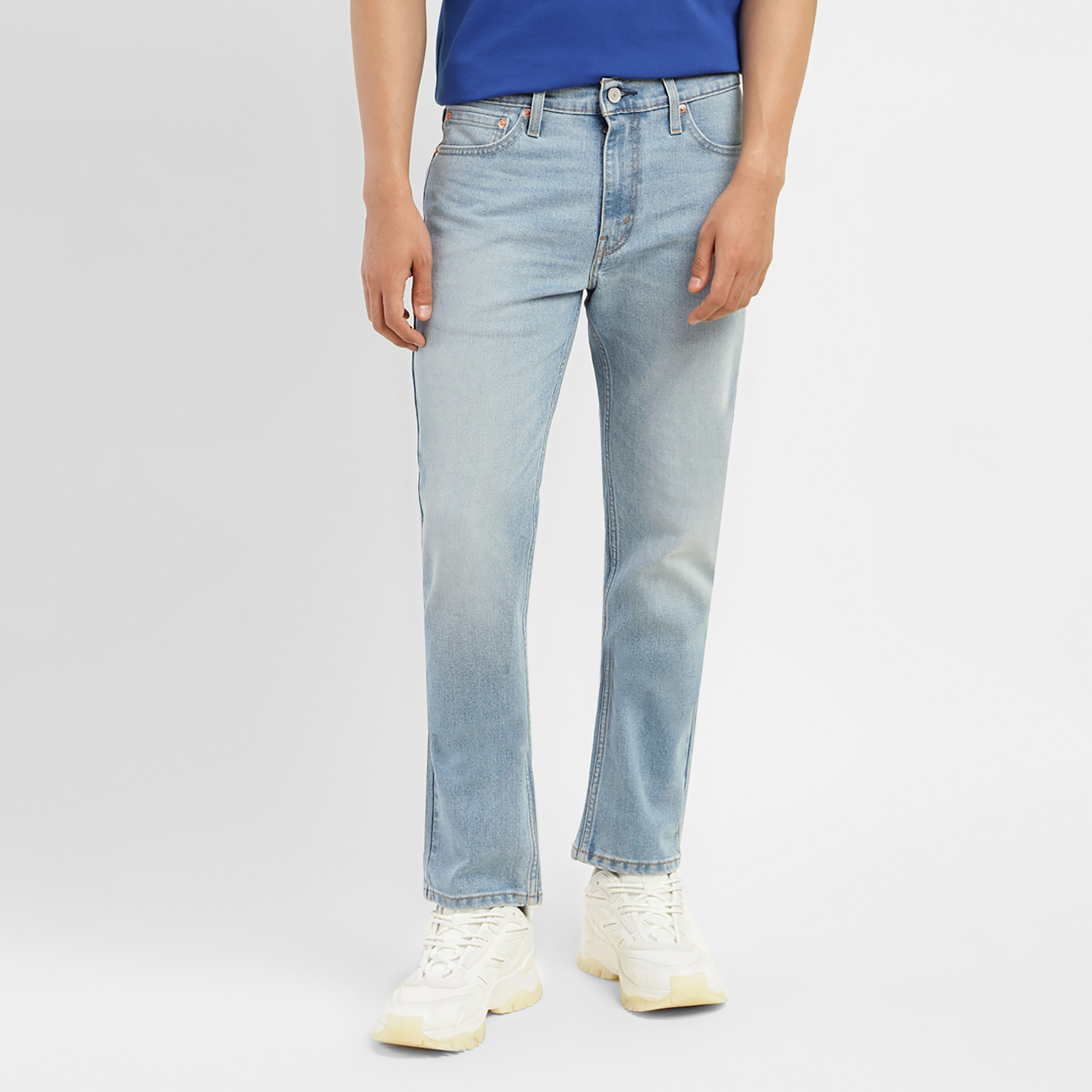 بنطال جينز من ليفايز 511 ذو قصة ضيقة وجيب متوسط الارتفاع-men-clothing-bottoms-jeans-image-1