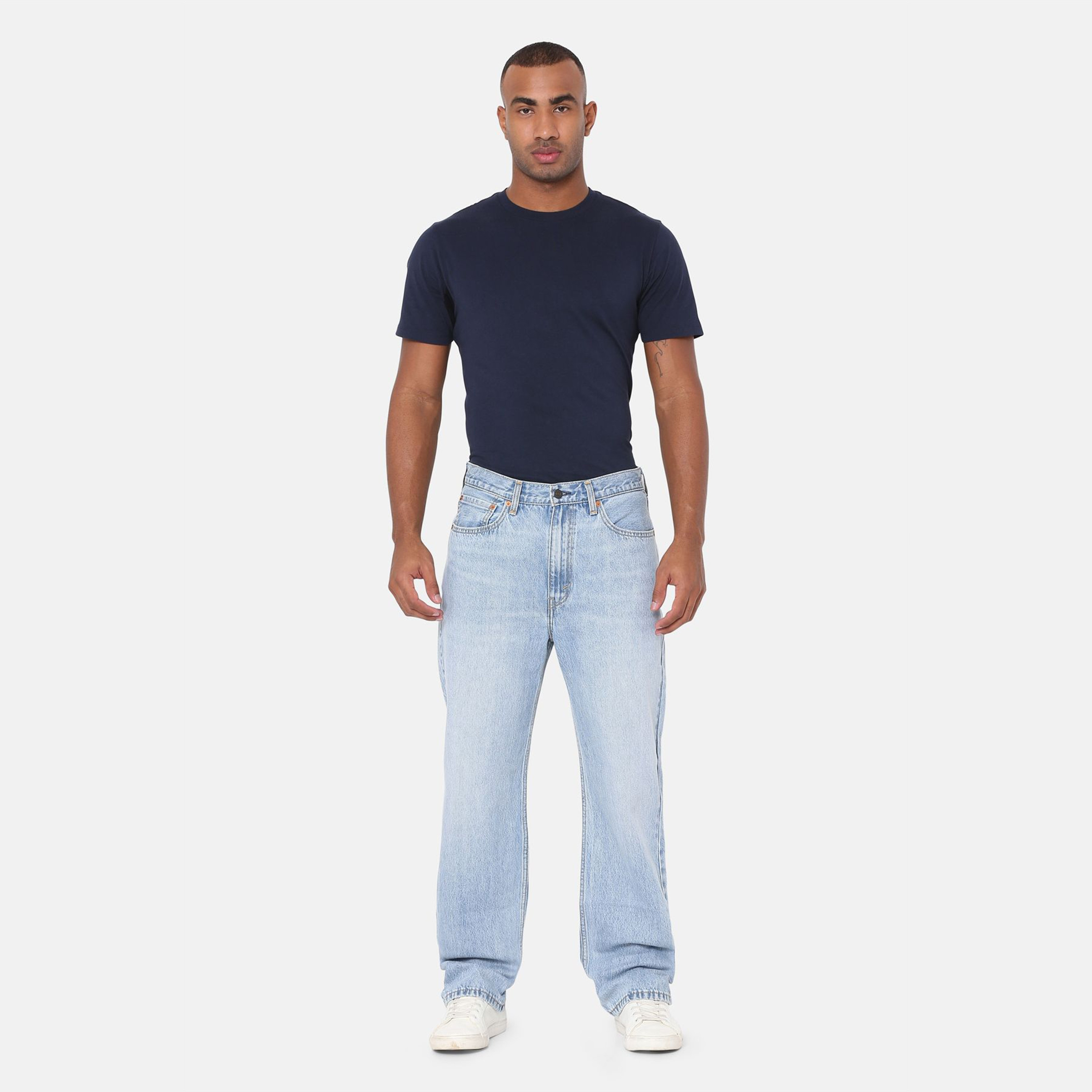 Levi's 565 '97 Straight Fit Blue 5 Pockets Men's Jeans Inseam 32-men-clothing-bottoms-jeans-image-2