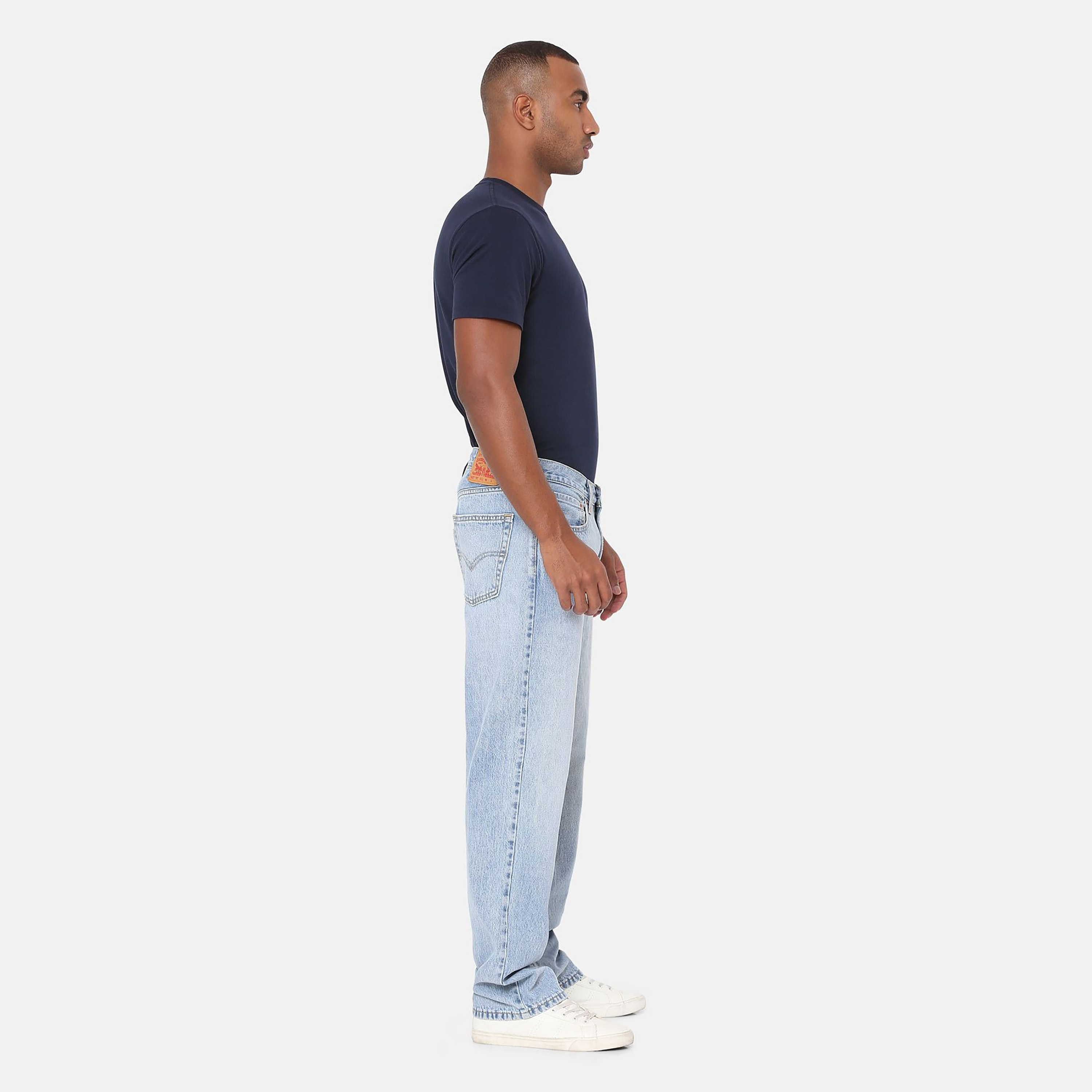 Levi's 565 '97 Straight Fit Blue 5 Pockets Men's Jeans Inseam 32-men-clothing-bottoms-jeans-image-3