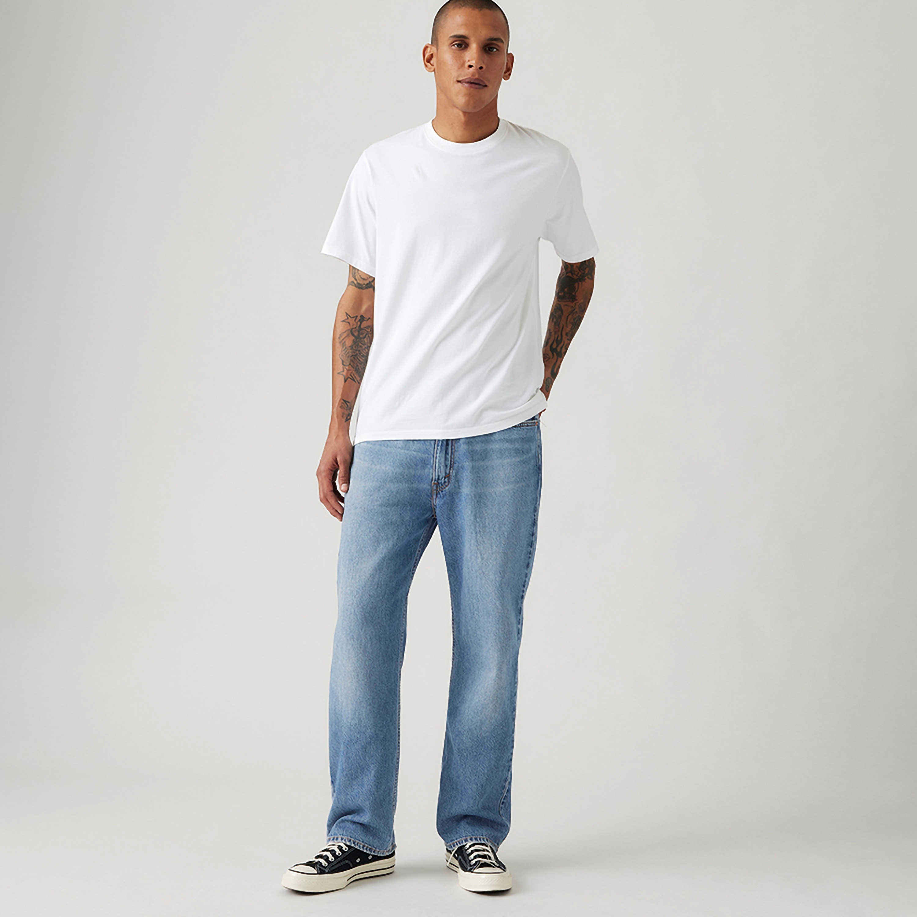 Levi's 565 Loose Straight Fit Blue 5-Pockets Men's Jeans Inseam 34-men-clothing-jeans-image-2