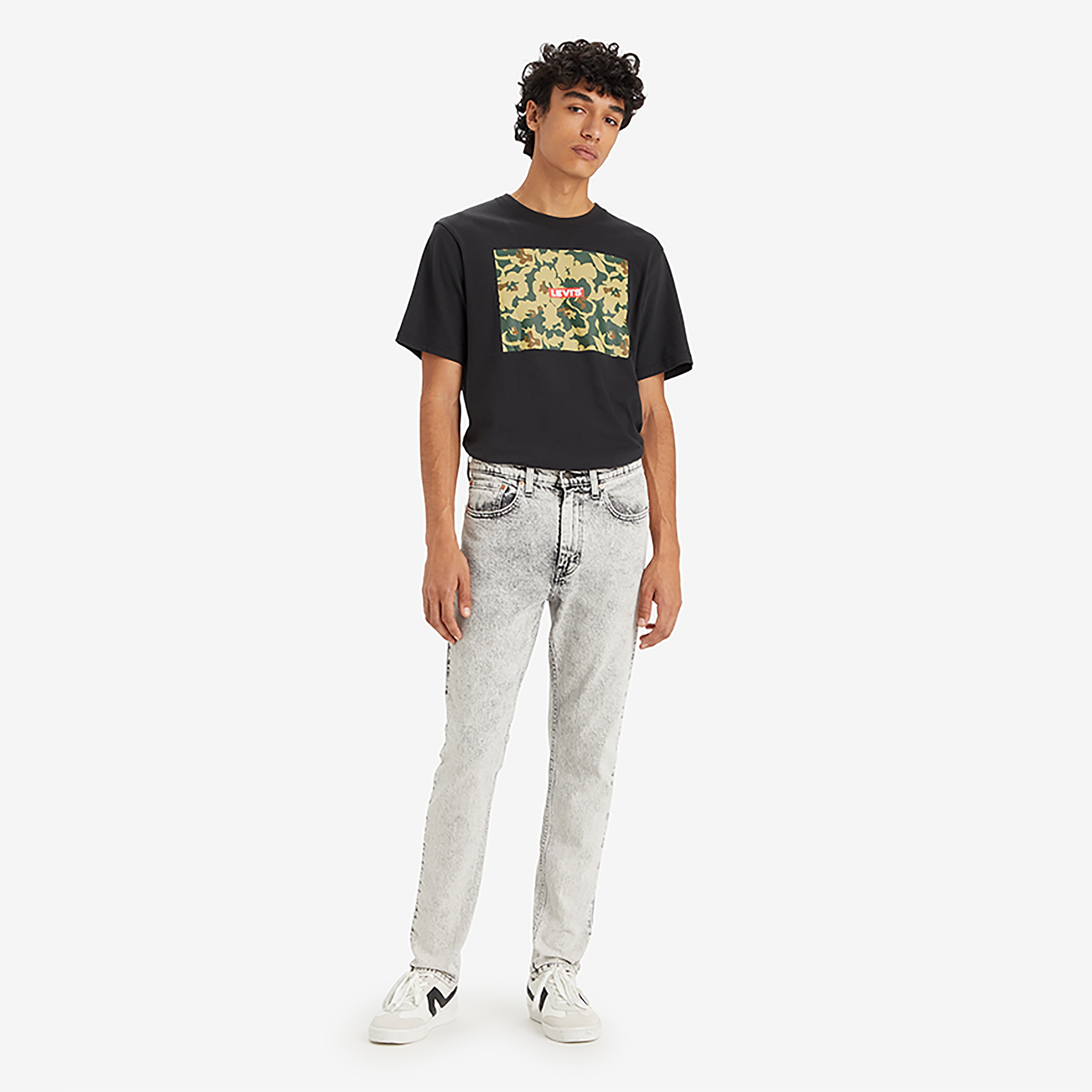 بنطال جينز Levi's 515 بقصة ضيقة باللون الرمادي و5 جيوب-men-clothing-bottoms-jeans-image-2