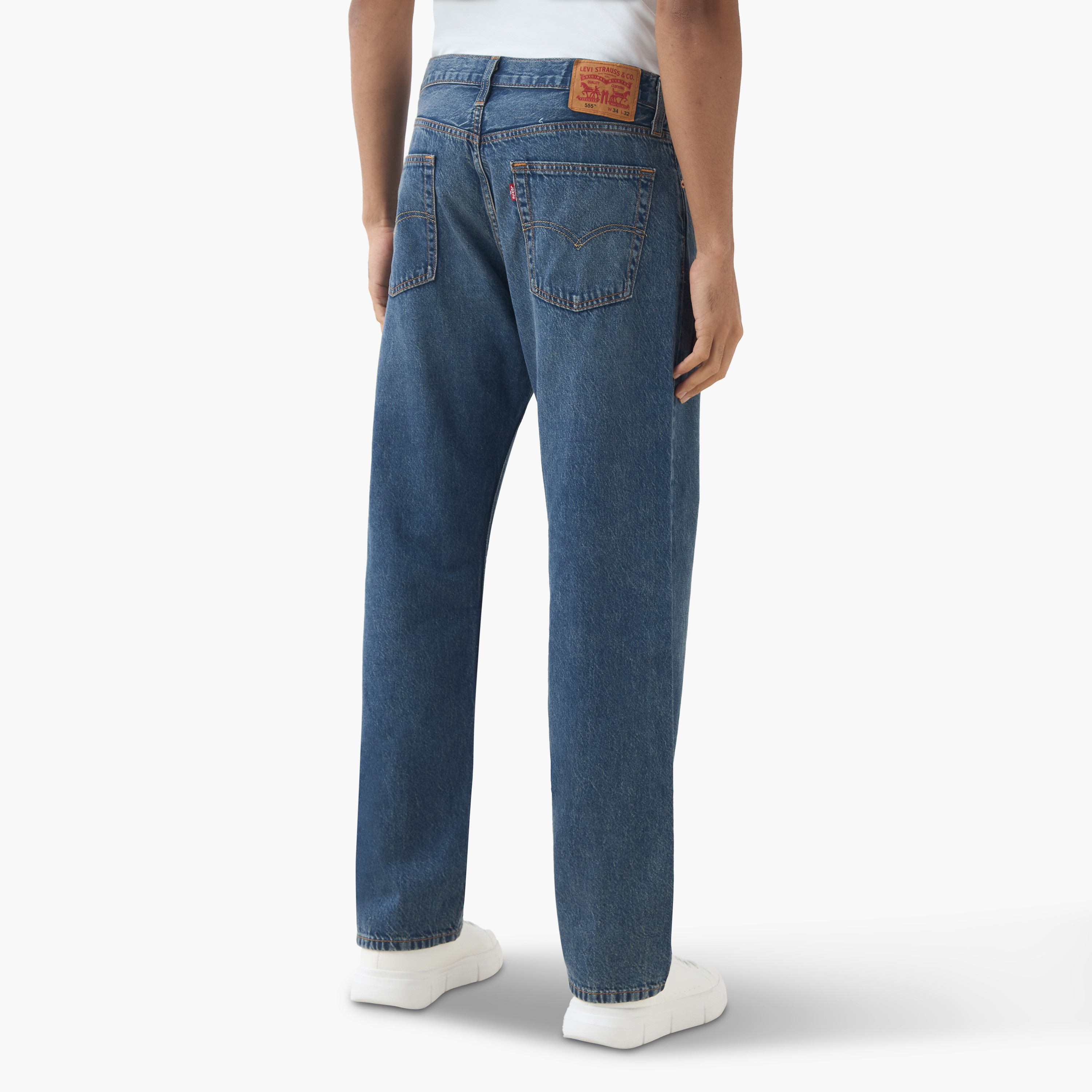 جينز رجالي 555 بقصة مريحة، نيلي بـ 5 جيوب، مقاس 32 من ليفايس-men-clothing-bottoms-jeans-image-5