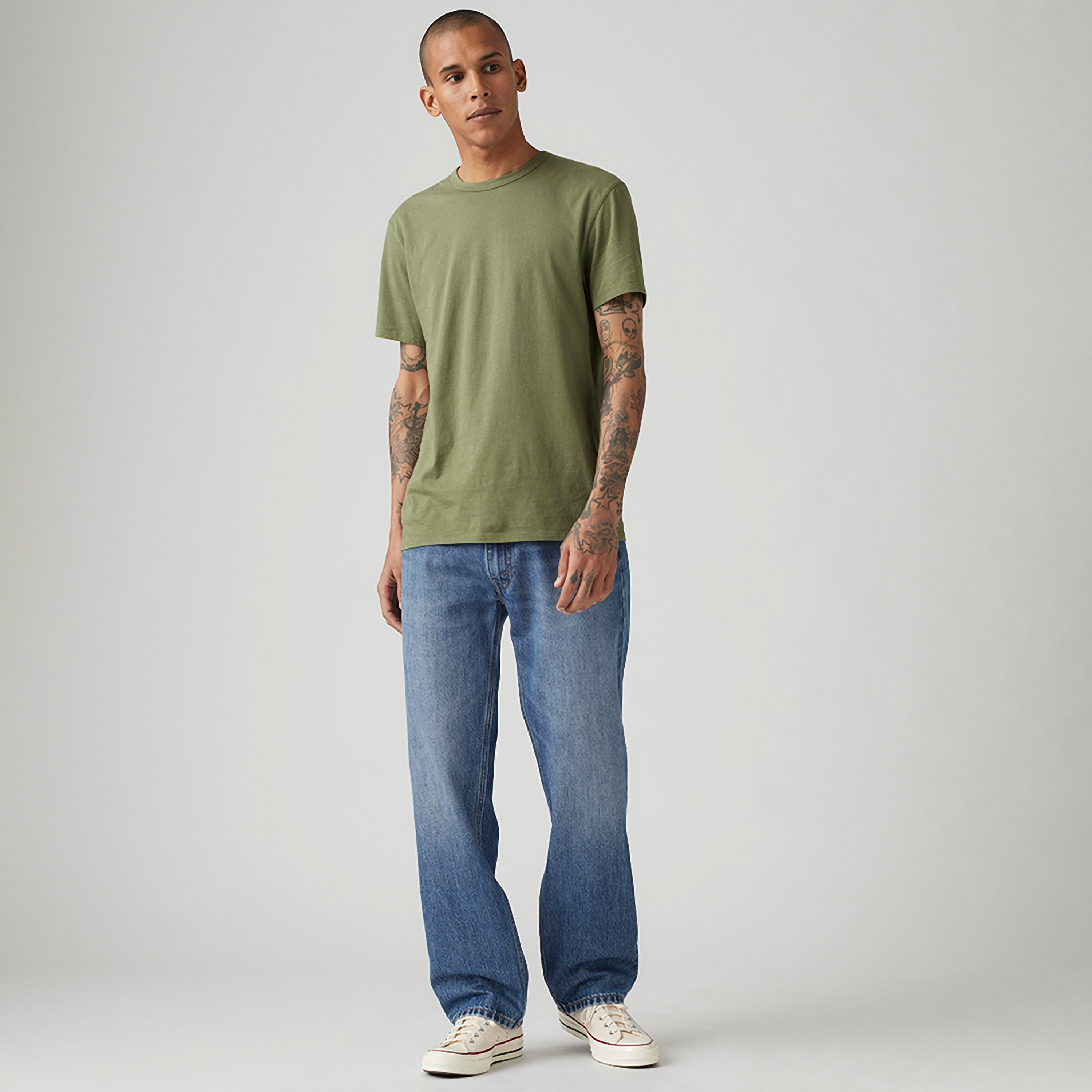جينز ليفايس 555 مسترخي أزرق بخمسة جيوب-men-clothing-bottoms-jeans-image-2