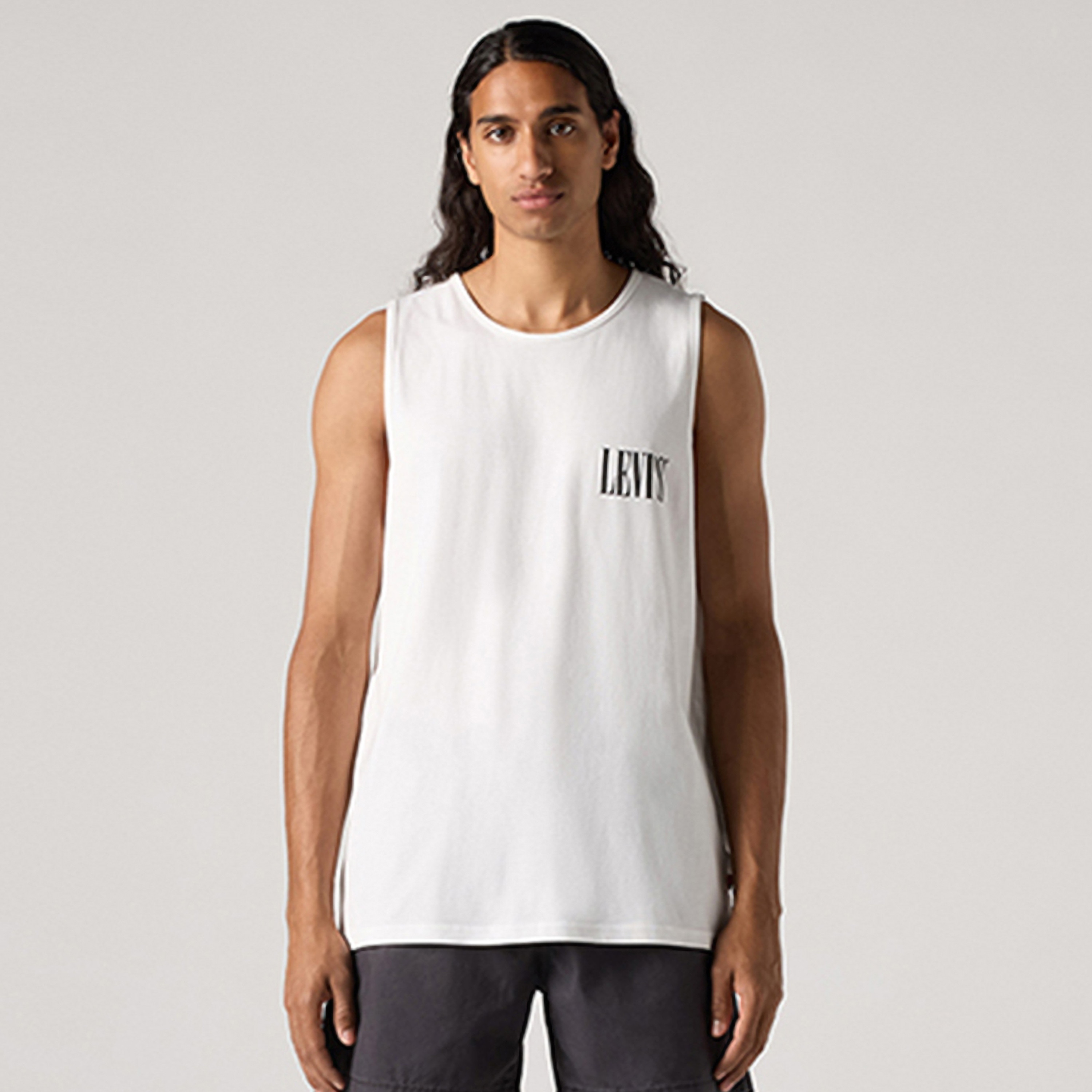 تي شيرت رجالي بدون أكمام بياقة دائرية سادة من ليفايس-men-clothing-tshirtsandpolos-tshirts-image-1
