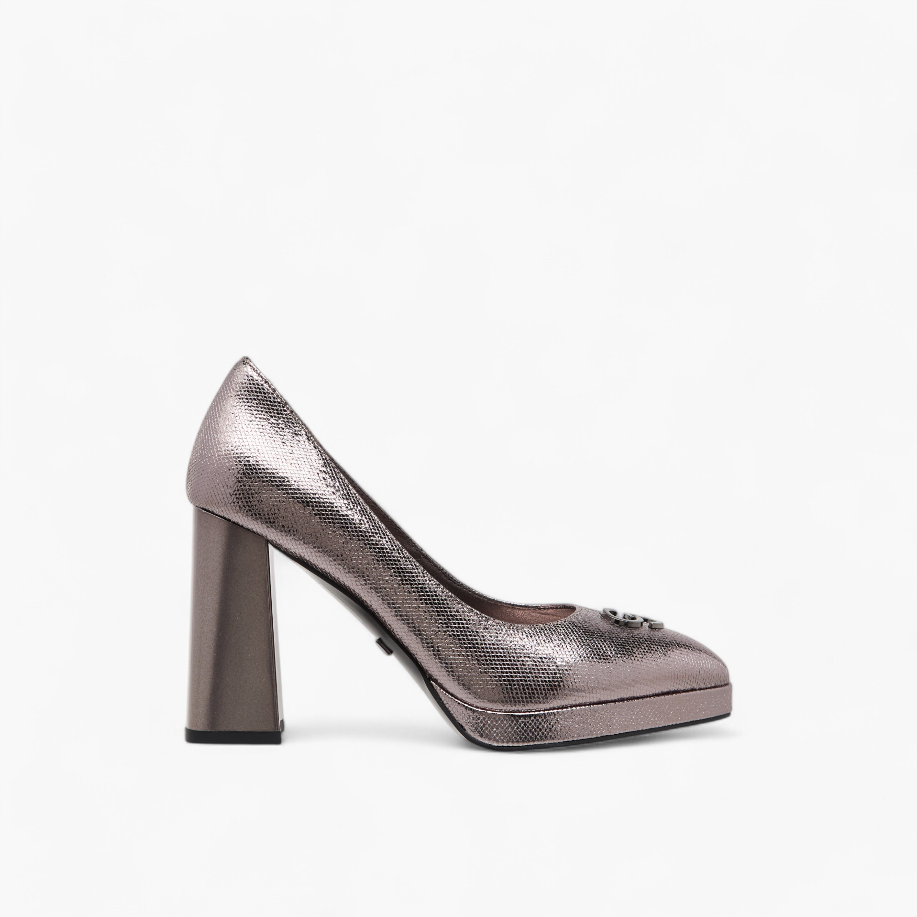 حذاء بارز الملمس سهل الارتداء بكعب بلاتفورم للنساء من سيليست-women-shoes-sandals-heeled-image-3