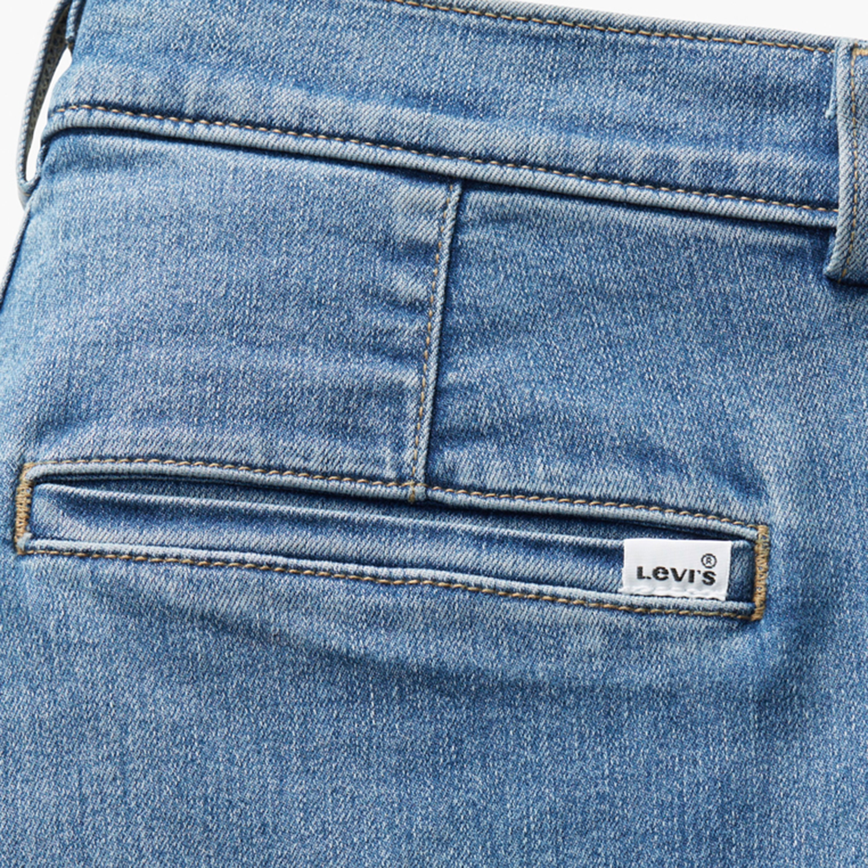 بنطلون جينز نسائي 314 بقصّة مستقيمة و4 جيوب بلون انديجو من ليفايس-women-clothing-bottoms-jeans-image-3