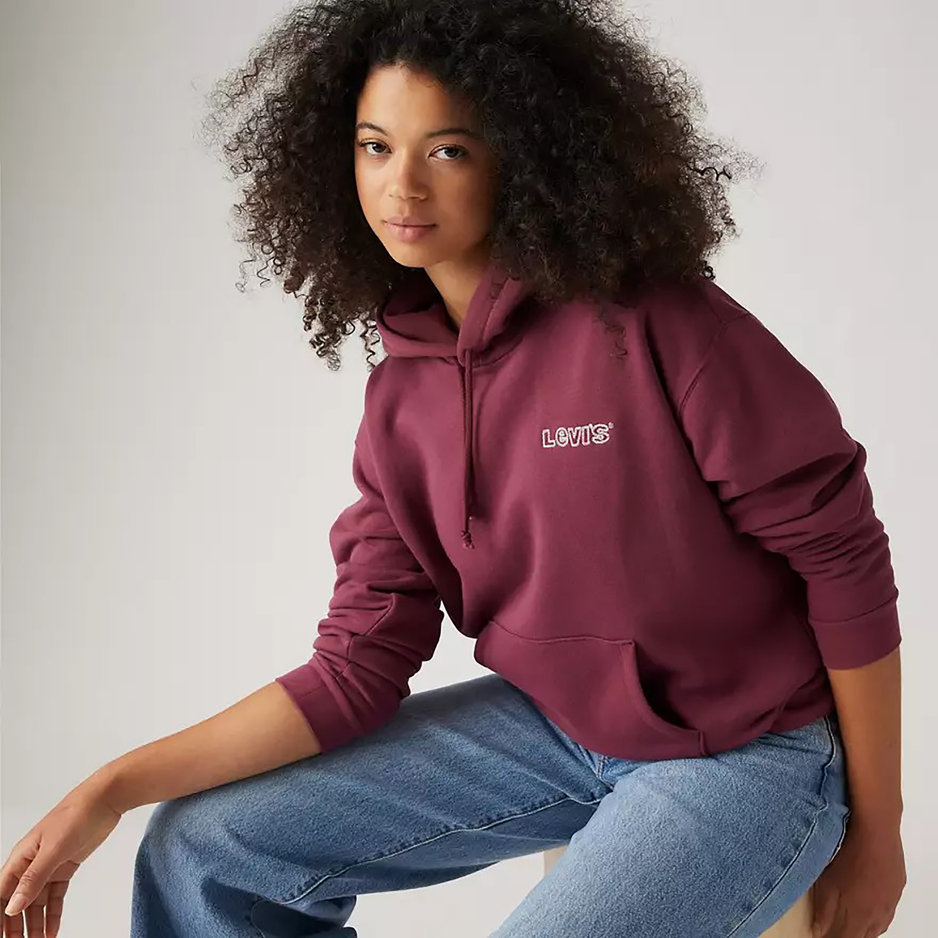Levi's Logo Long Sleeves Women's Hoodie-women-clothing-hoodiesandsweatshirts-hoodies-image-1