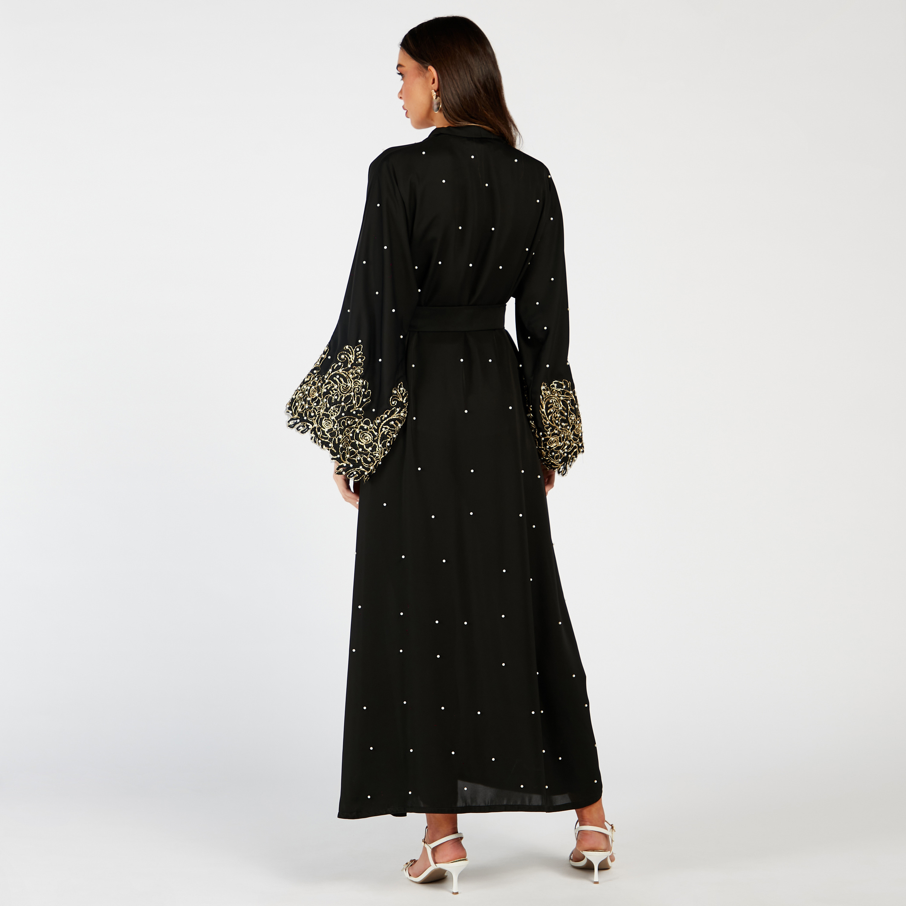 طقم عباية مزينة وحجاب من نُخبة-women-arabicclothing-abayas-image-5