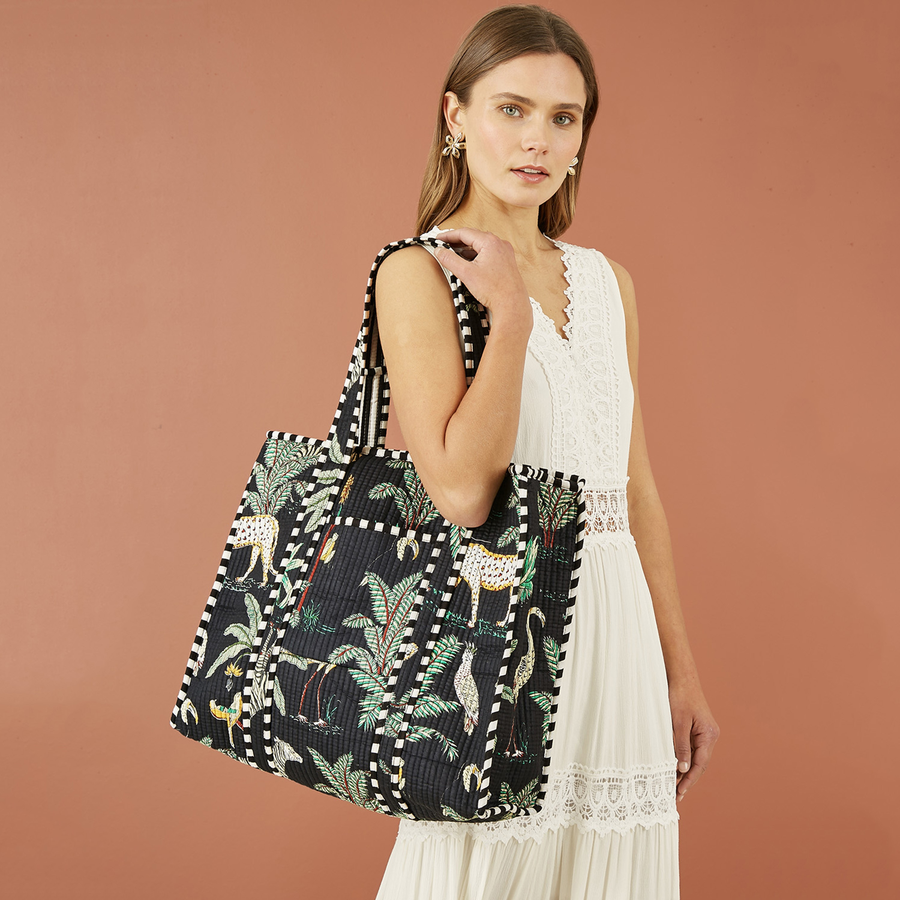 Yumi Black Animal Print Quilted Women's Shoulder Bag with Patch Pocket-women-bagsandwallets-handbags-image-4
