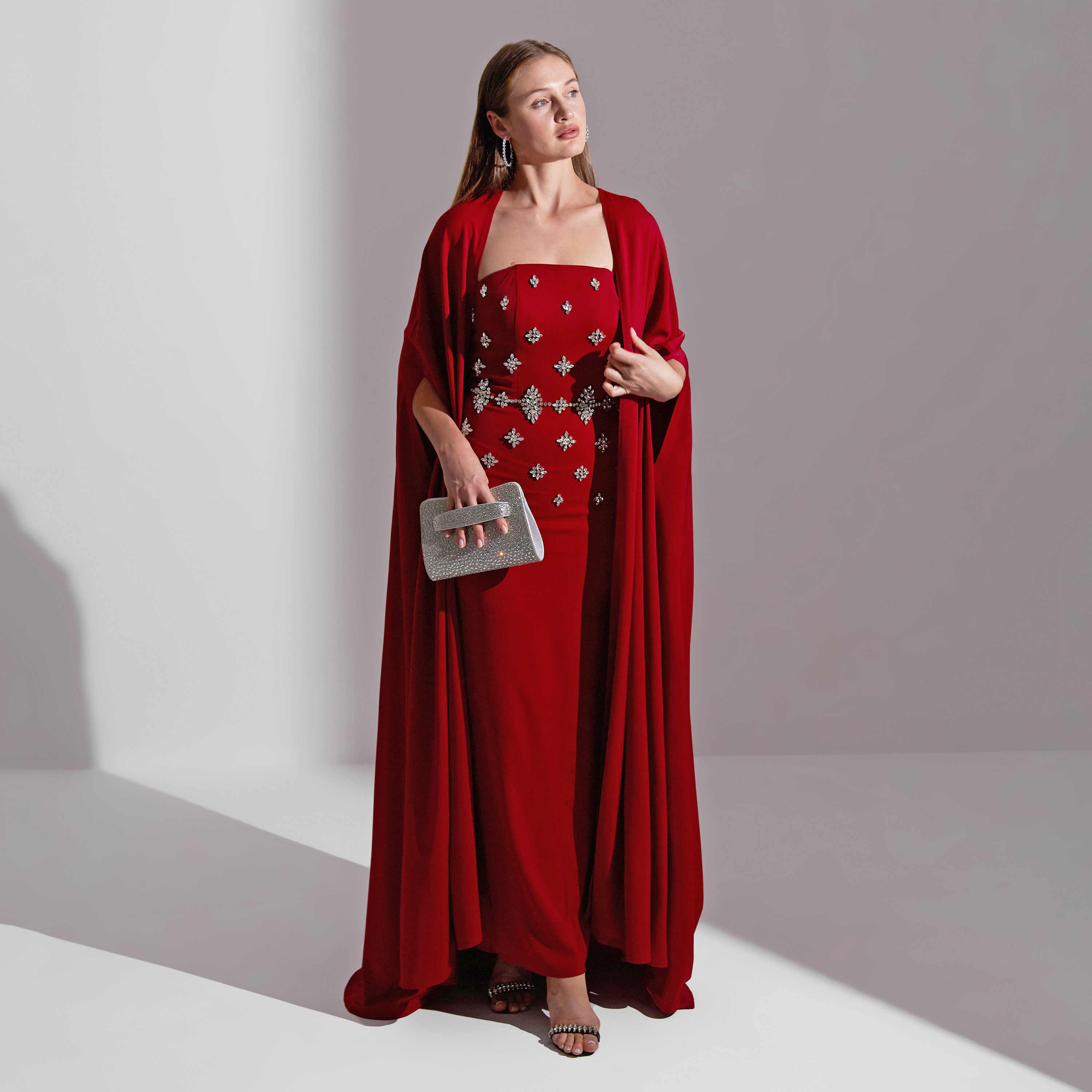فستان سهرة ماكسي نسائي من أكاديا مكون من قطعتين مع عباءة من الكريب الكريستالي-women-clothing-dresses-image-5