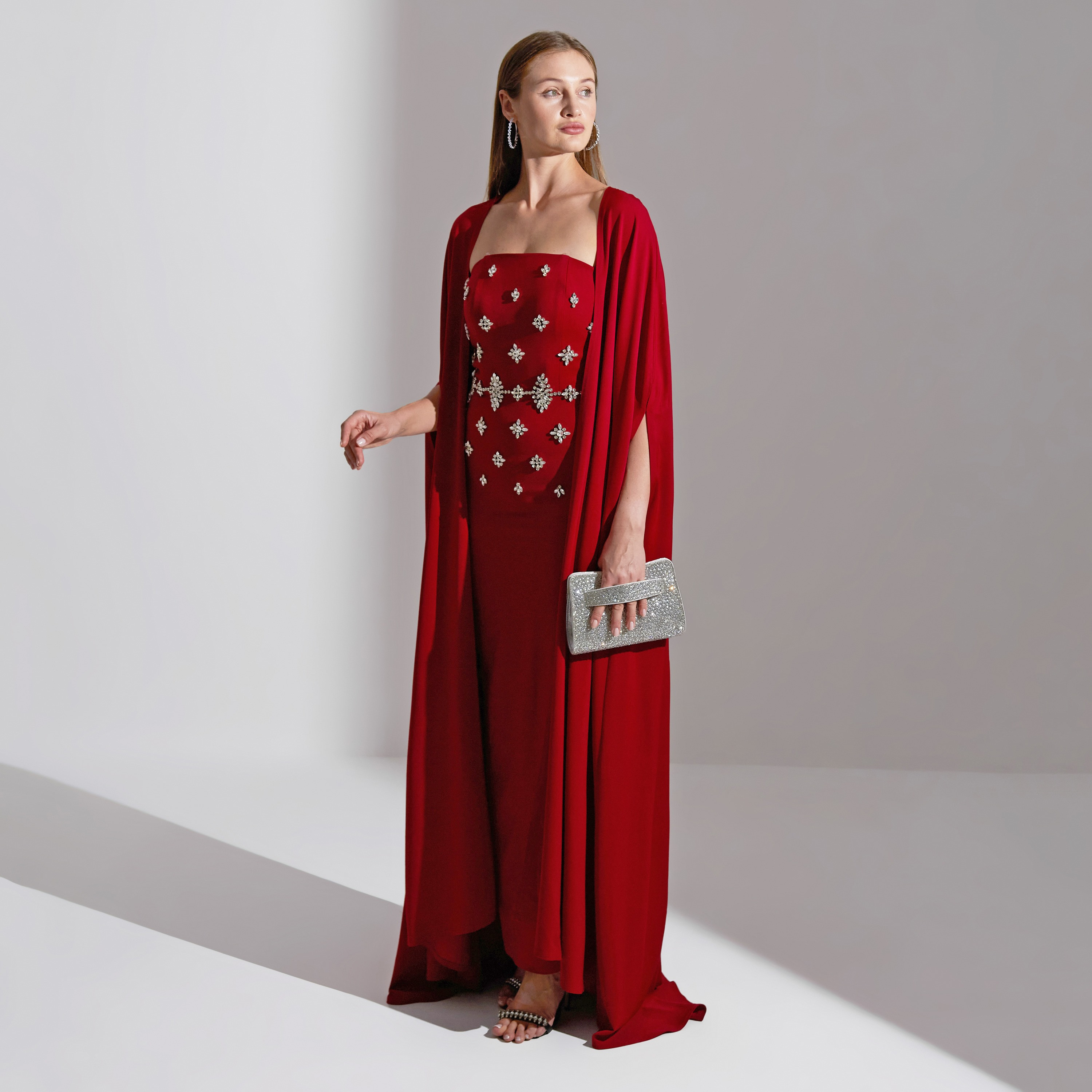 فستان سهرة ماكسي نسائي من أكاديا مكون من قطعتين مع عباءة من الكريب الكريستالي-women-clothing-dresses-image-6