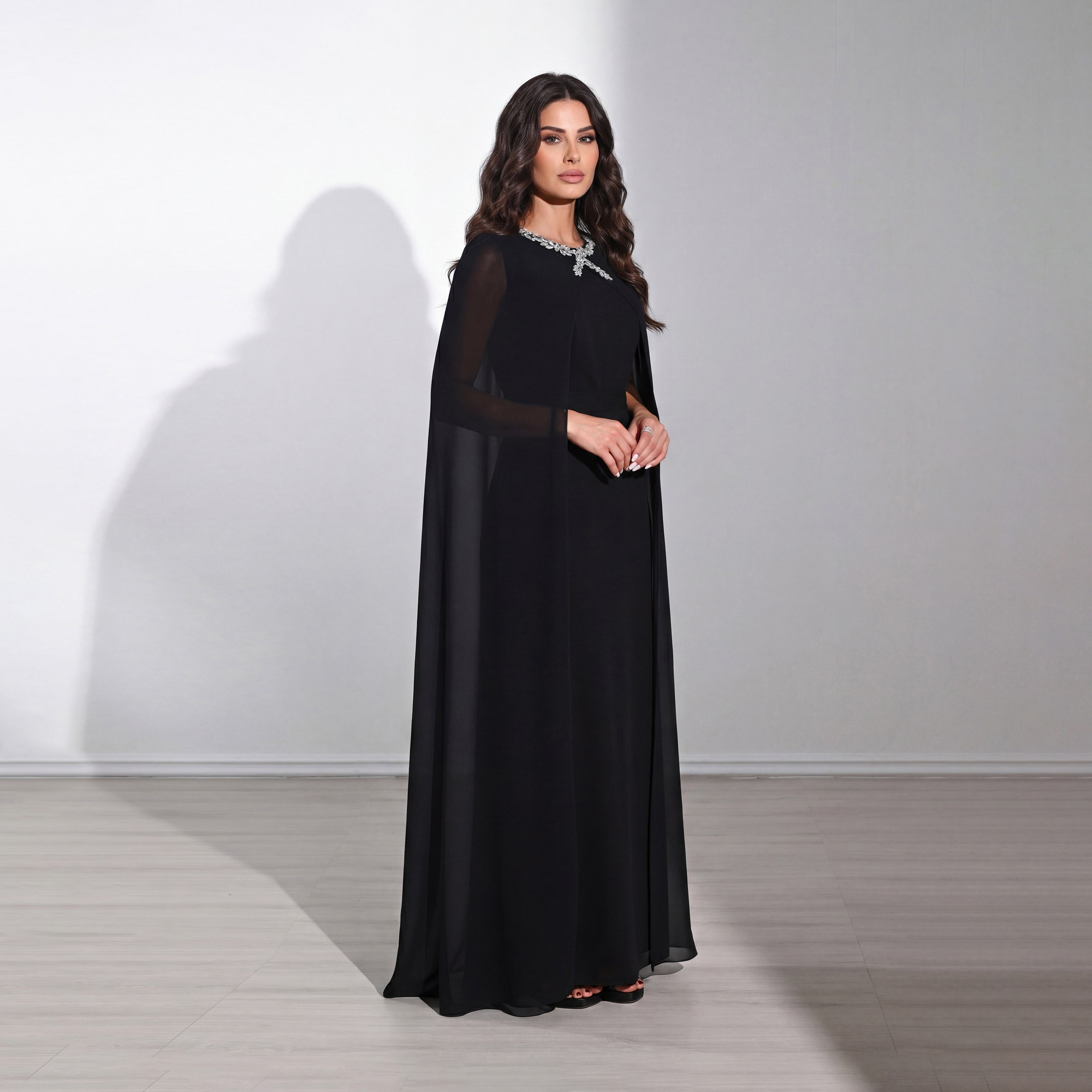 فستان سهرة ماكسي نسائي بتصميم "كيب" من قماش "كريب" مع ياقة مزينة بالكريستال من أكاديا-women-clothing-dresses-image-2