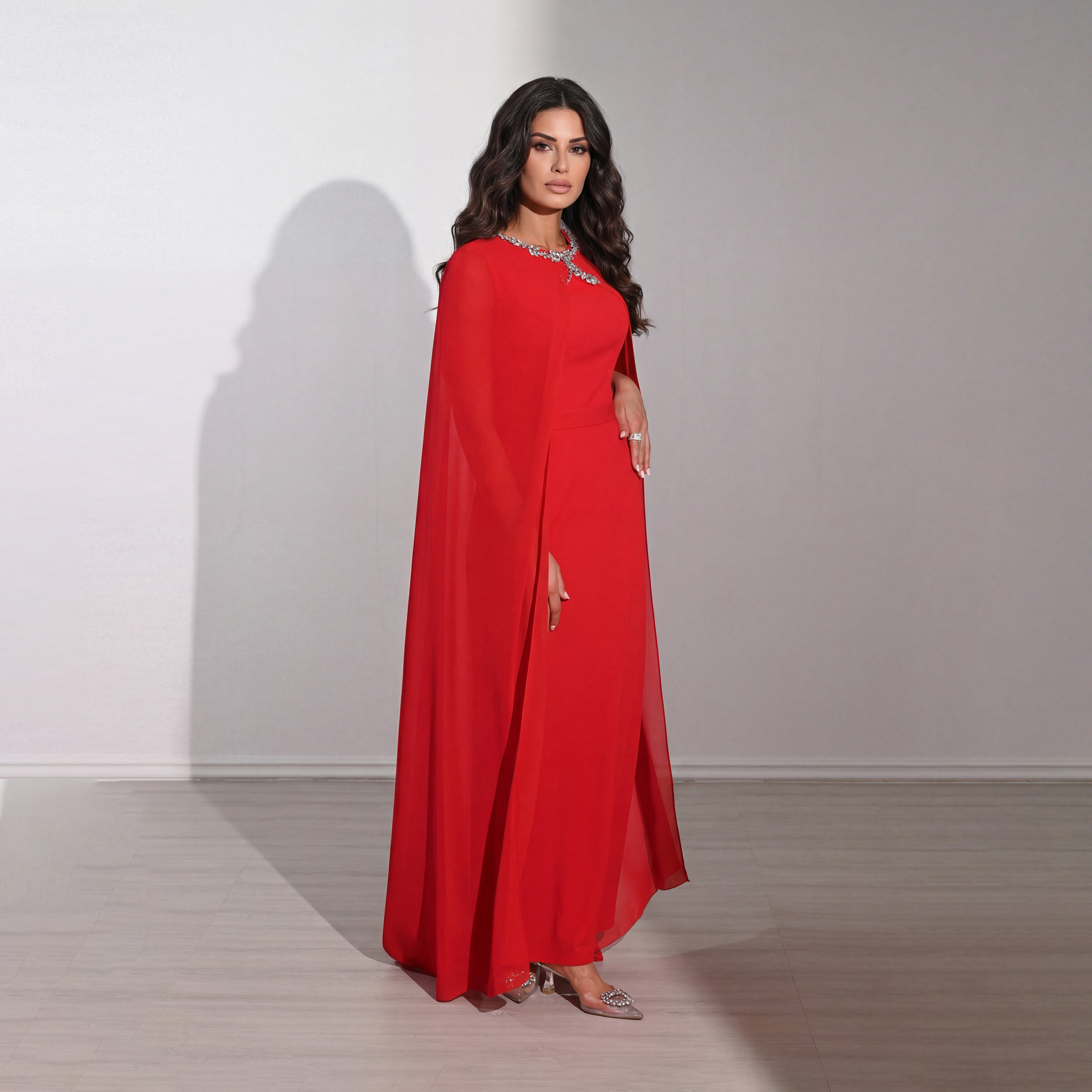 فستان سهرة ماكسي نسائي بتصميم "كيب" من قماش "كريب" مع ياقة مزينة بالكريستال من أكاديا-women-clothing-dresses-image-9