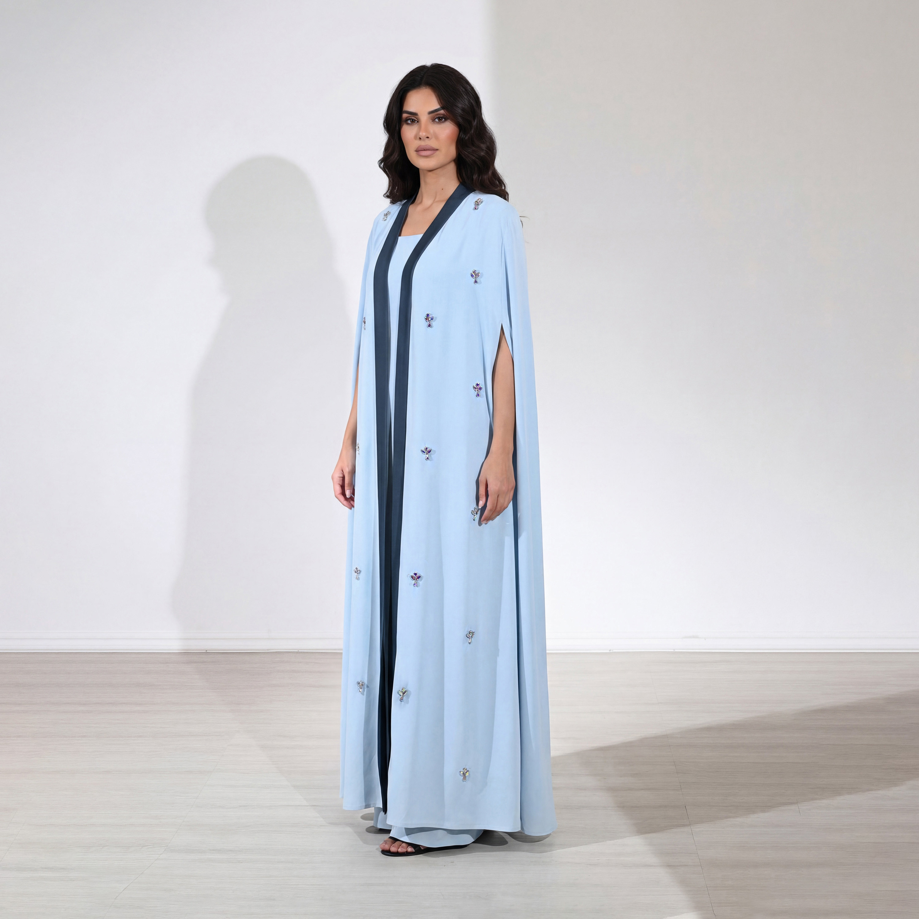 طقم سهرة نسائي مكون من قطعتين من الكريب بتطريز كريستالي وأكمام كاب علوية من أكاديا-women-clothing-dresses-image-12