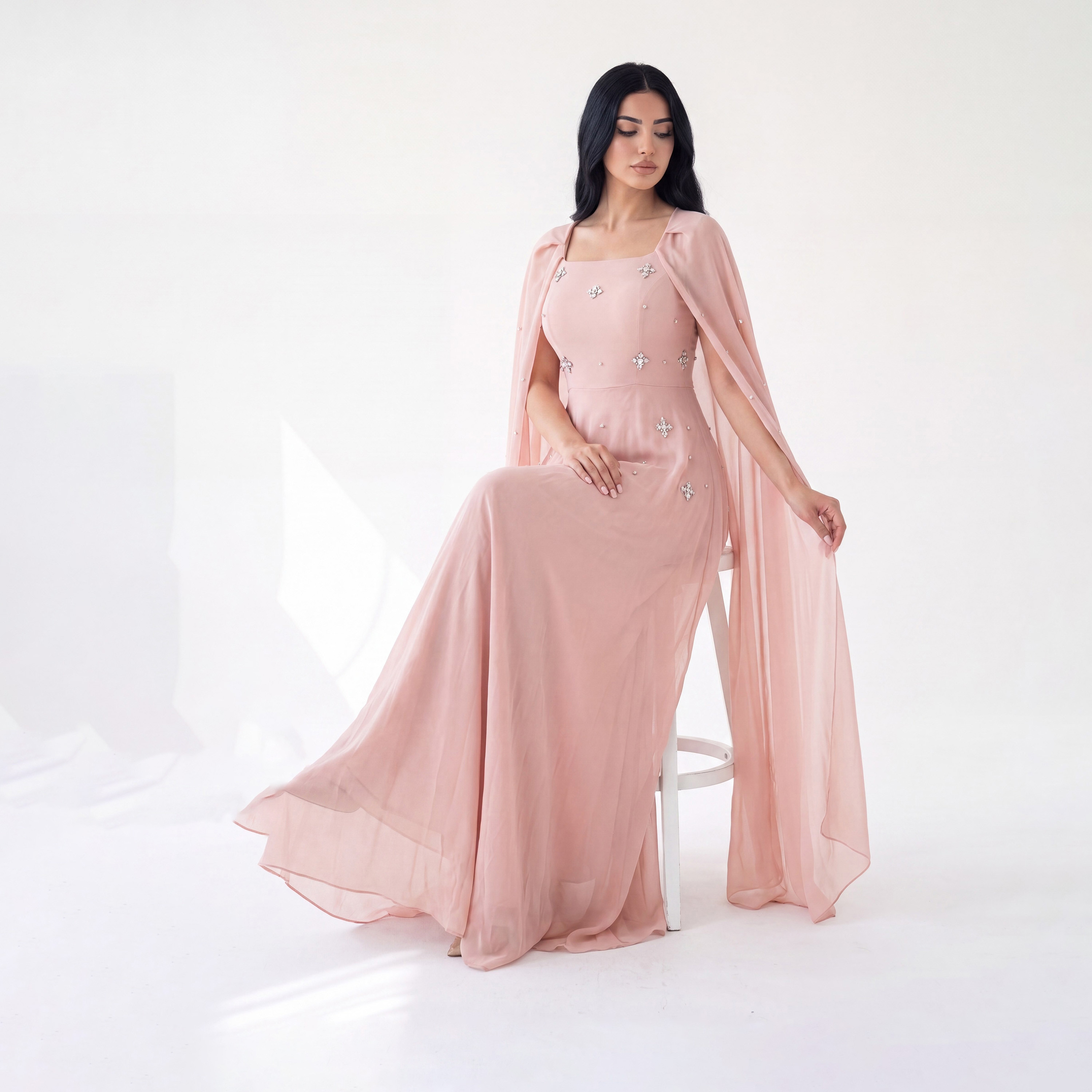 فستان سهرة ماكسي نسائي بتصميم "كيب" من قماش "كريب" مع ياقة مزينة بالكريستال من أكاديا-women-clothing-dresses-image-2