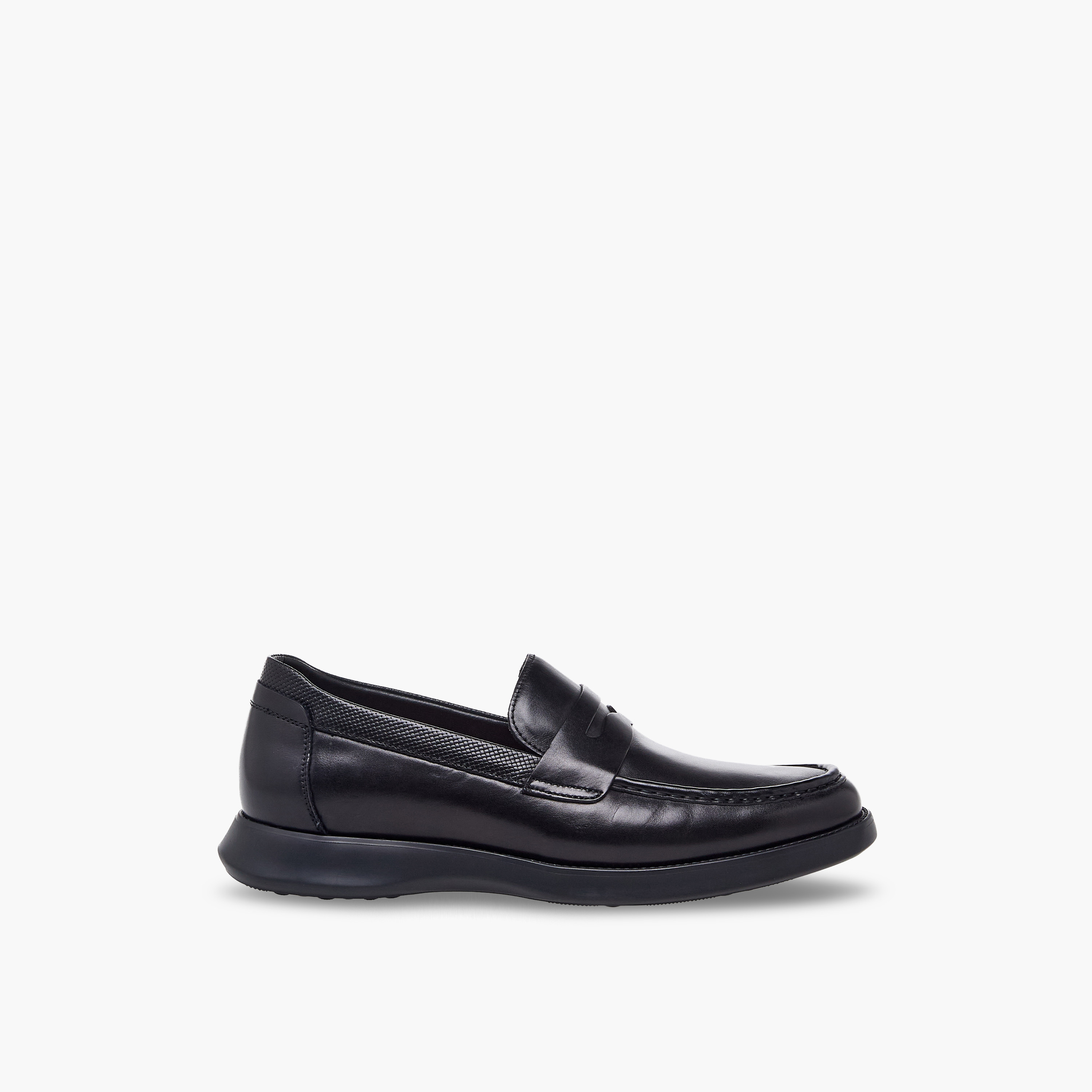 Le Confort Men Leather Slip-On Loafers-men-shoes-formalshoes-image-3