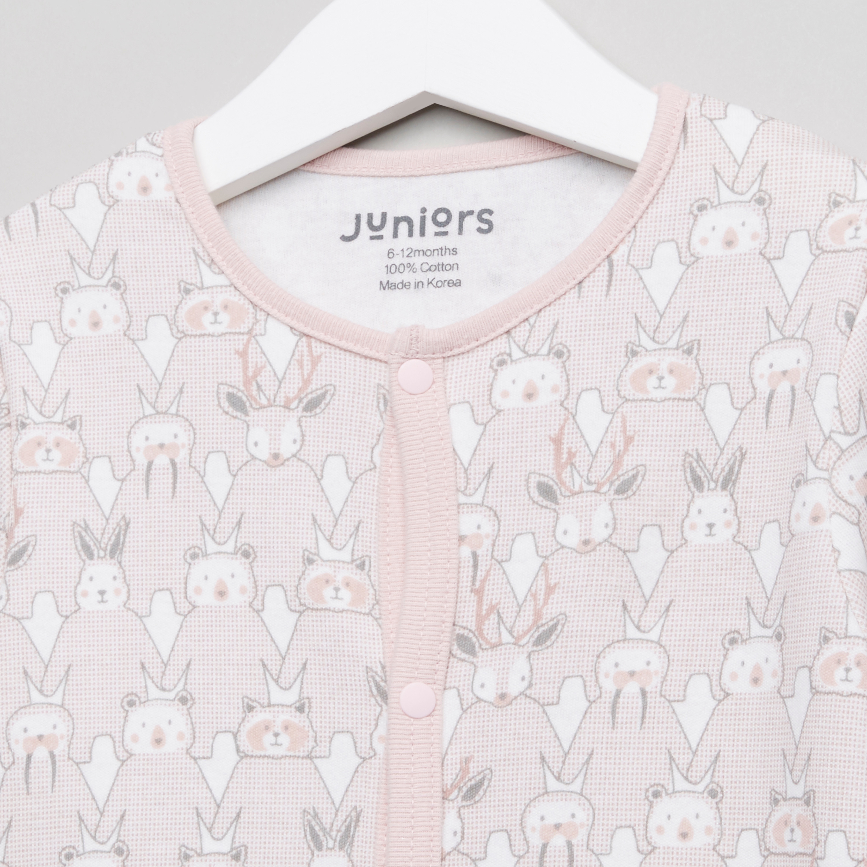 طقم نوم مغلق القدمين بطبعات من جونيورز.-baby-girls-clothing-nightwear-sleepsuits-image-2
