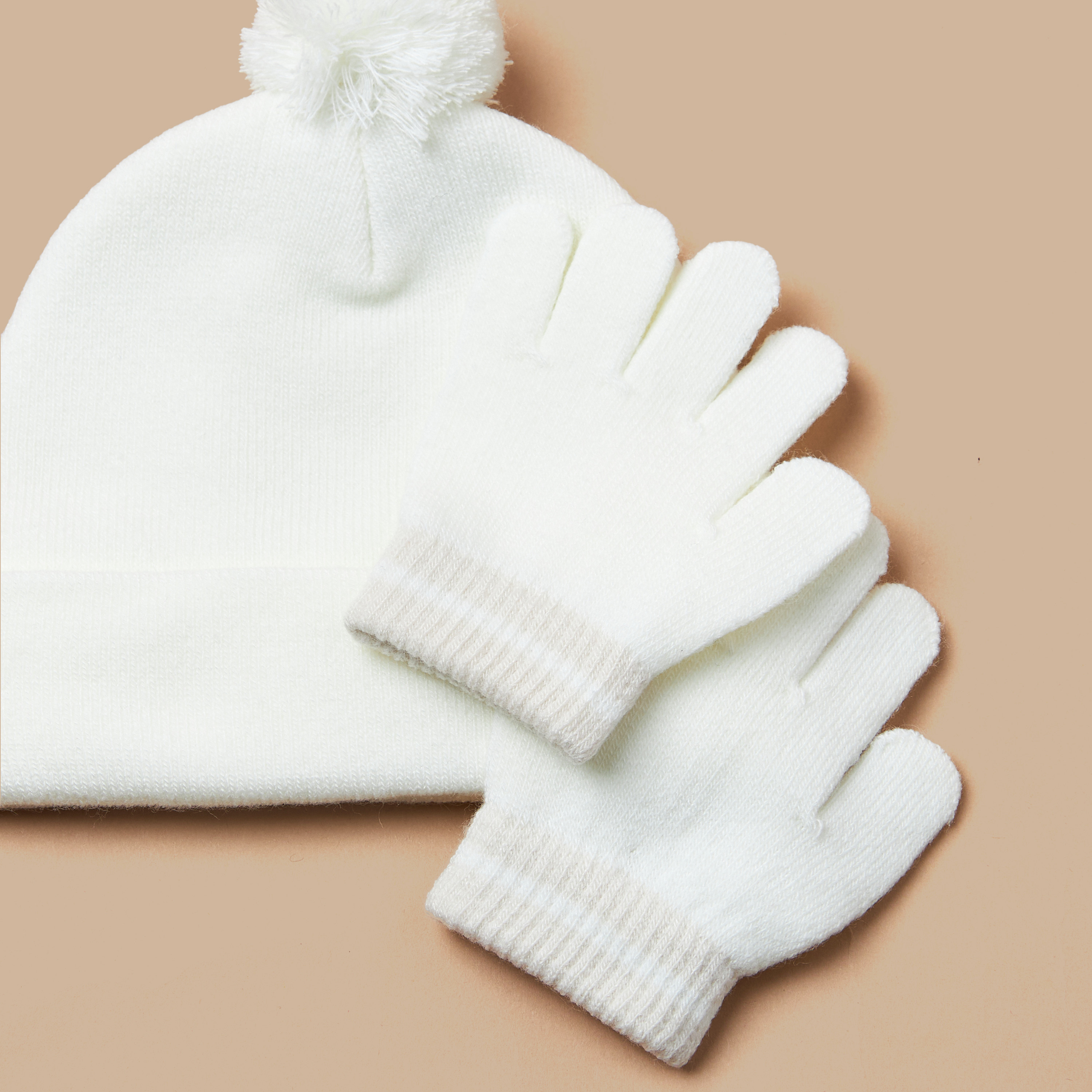 طقم كاب بيني وقفازات من جونيورز-baby-boys-accessories-caps-image-4