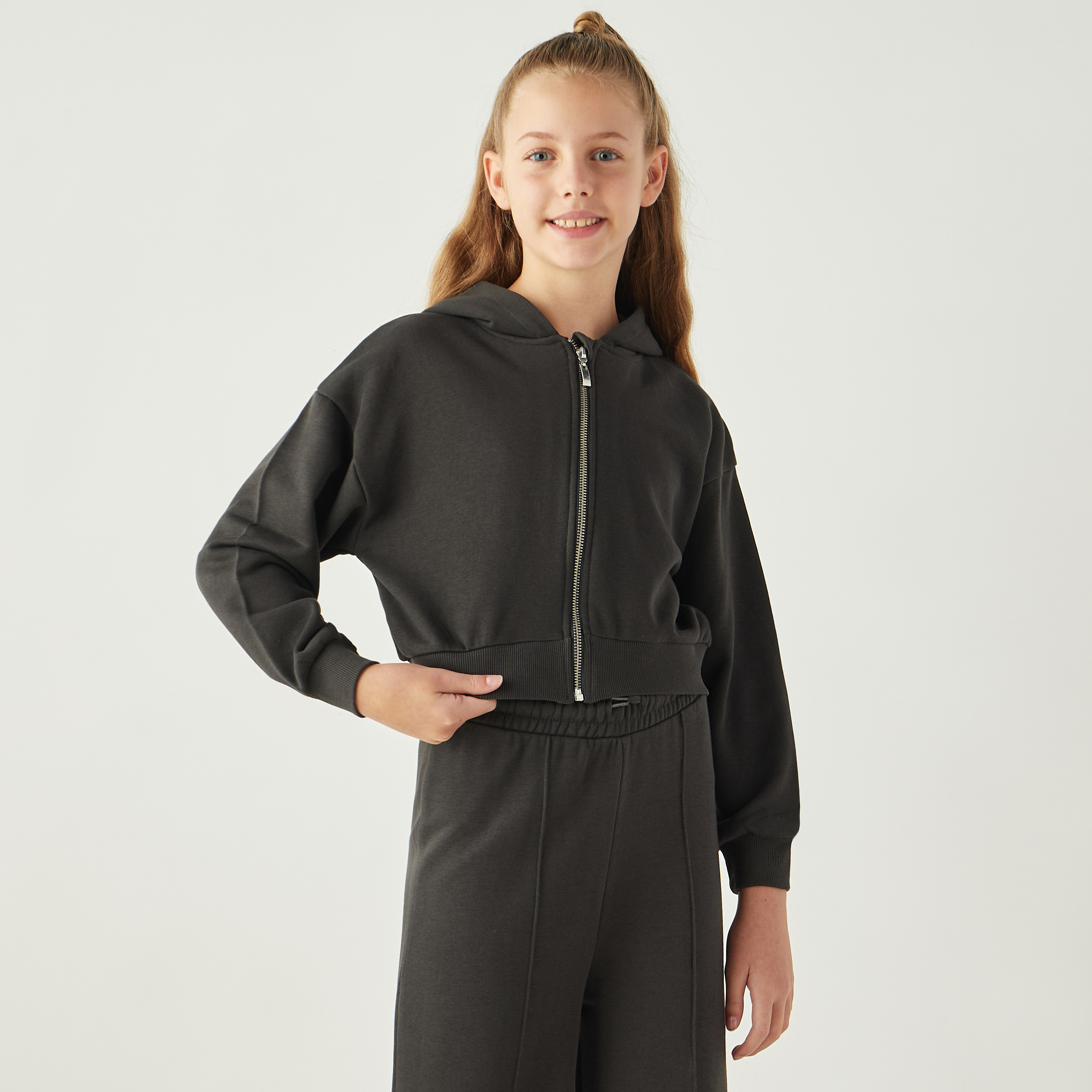 هودي سادة بأكمام طويلة وسحّاب إغلاق من جونيورز-girls-clothing-sweatshirts-image-1