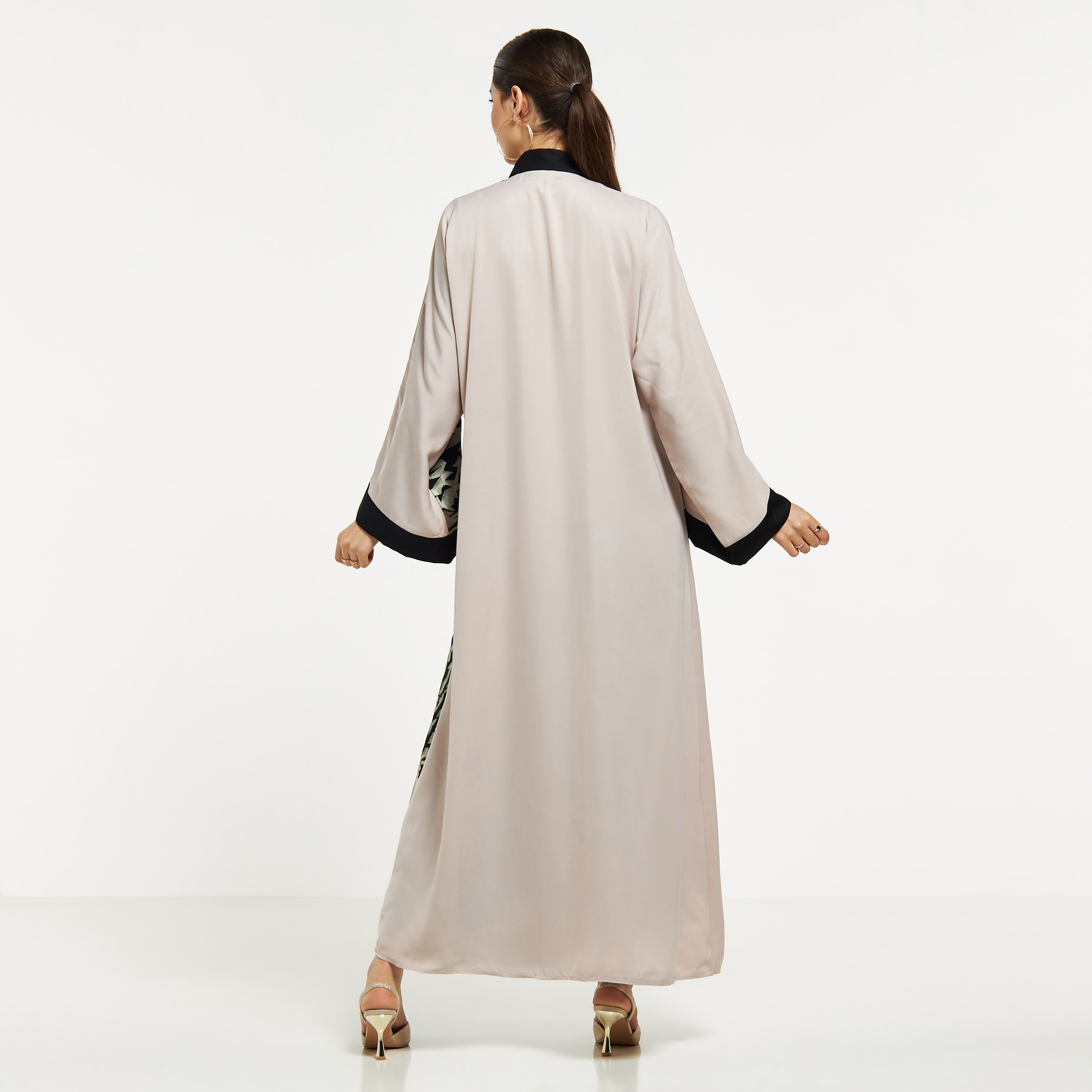 Nukhbaa Embroidered Abaya with Hijab-women-arabicclothing-abayas-image-5