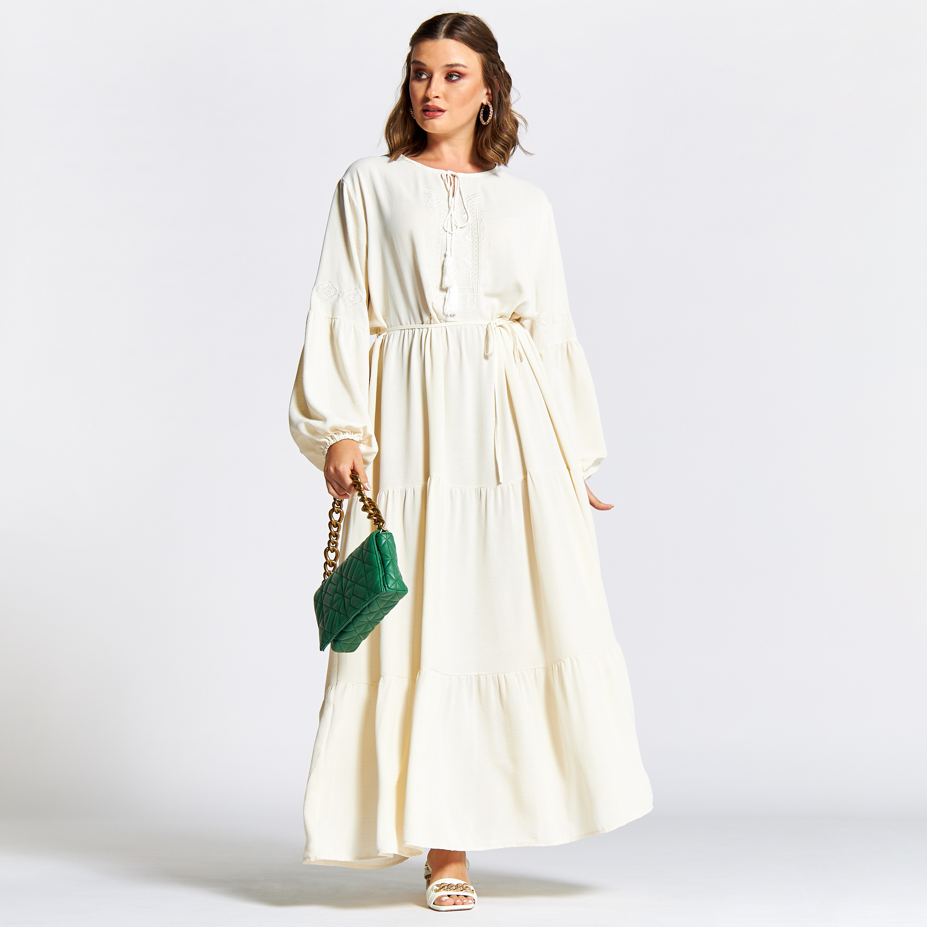 جلابية متعددة الطبقات مطرزة بحزام بأربطة من نُخبة-women-arabicclothing-jalabiyas-image-1