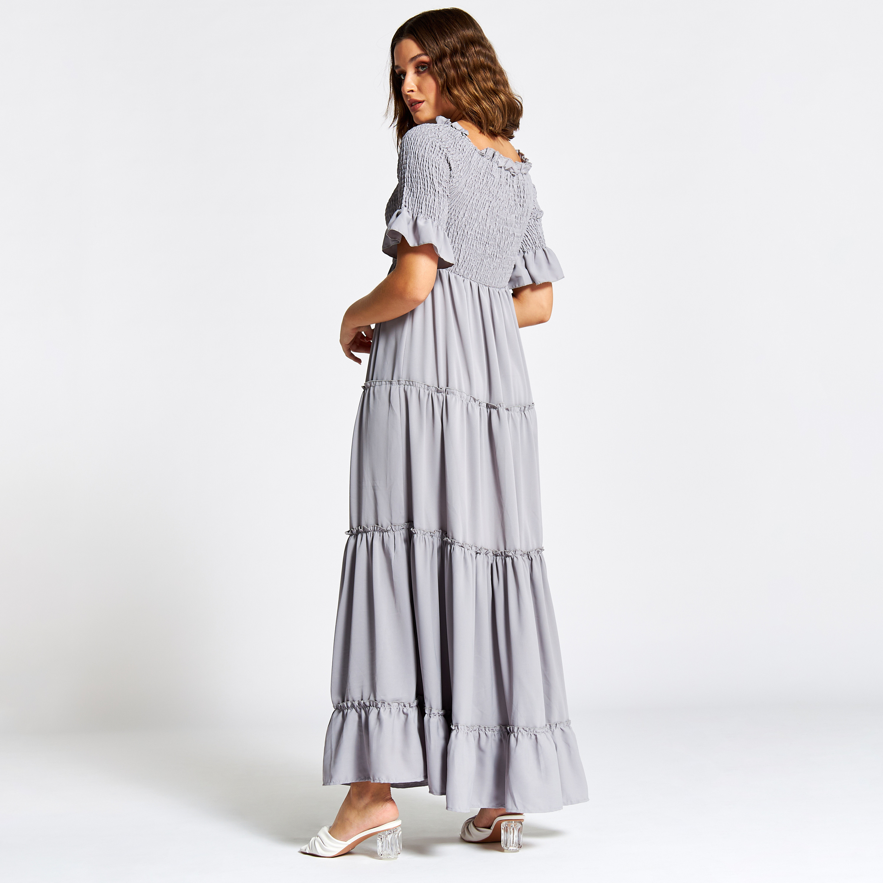 جلابية سادة متعددة الطبقات بتفاصيل كشكش من نُخبة-women-arabicclothing-jalabiyas-image-4