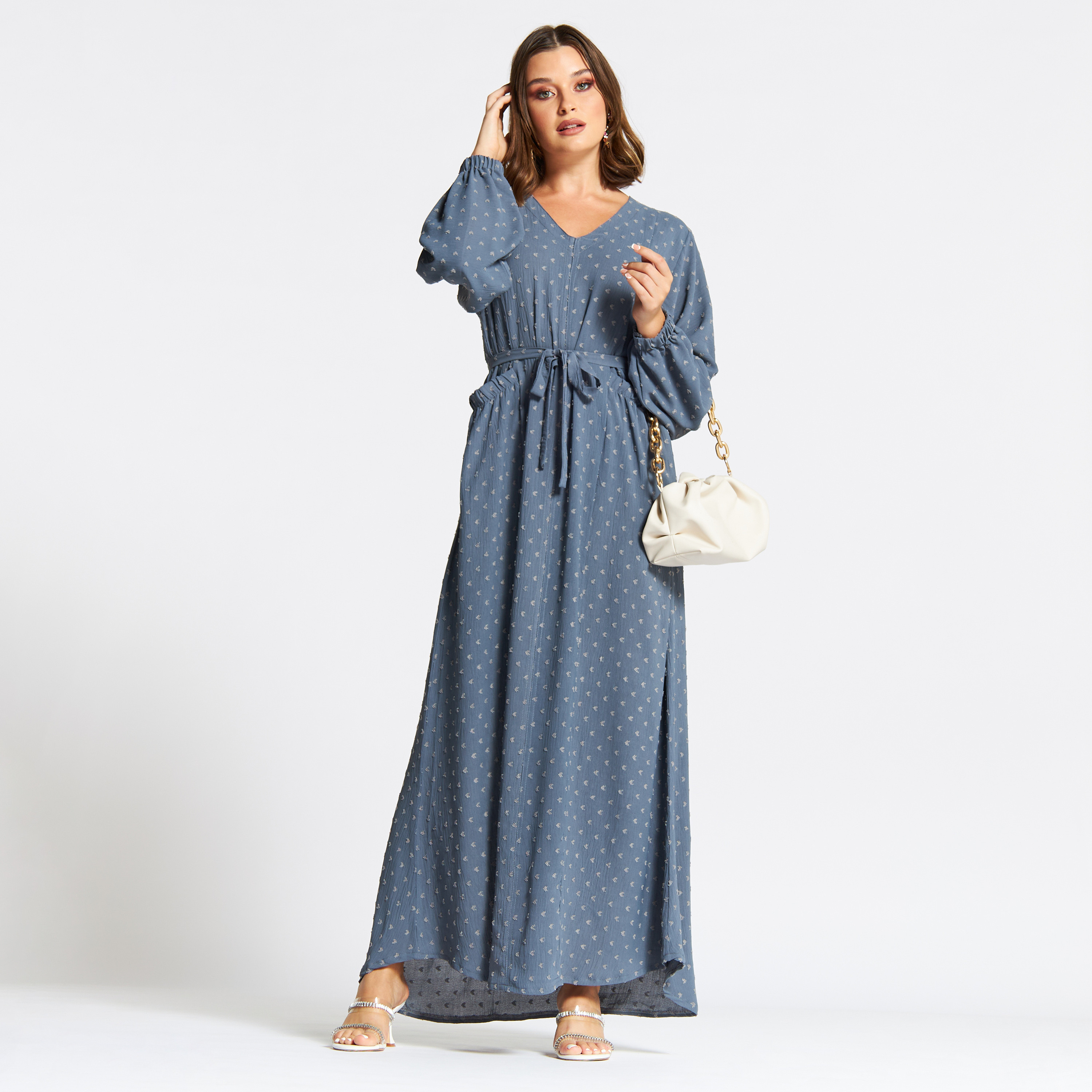 جلابية بياقة v مطرزة وأربطة وجيوب من نُخبة-women-arabicclothing-jalabiyas-image-2