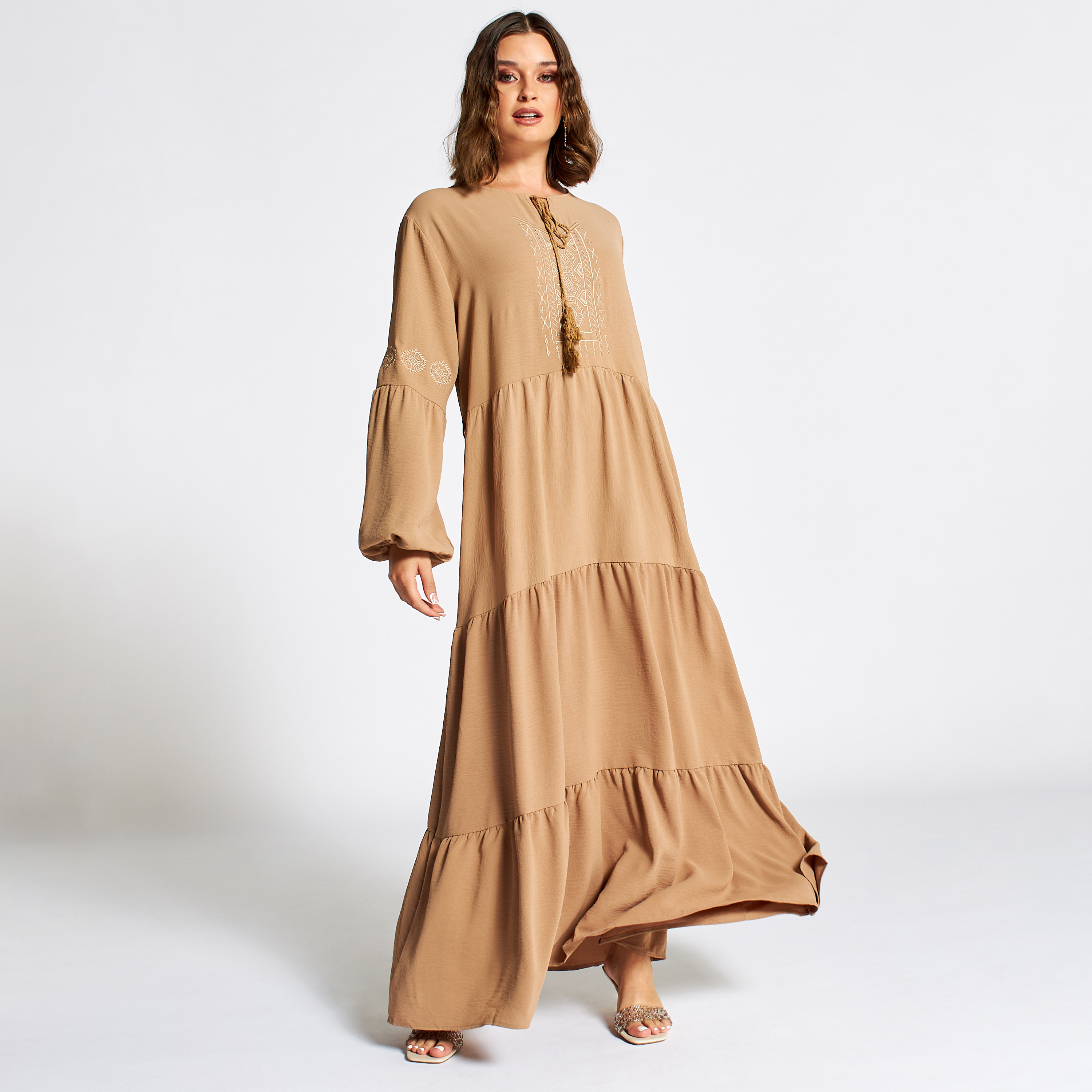 Nukhbaa Embroidered Tiered Jalabiya with Neck Tie-Ups-women-arabicclothing-jalabiyas-image-2