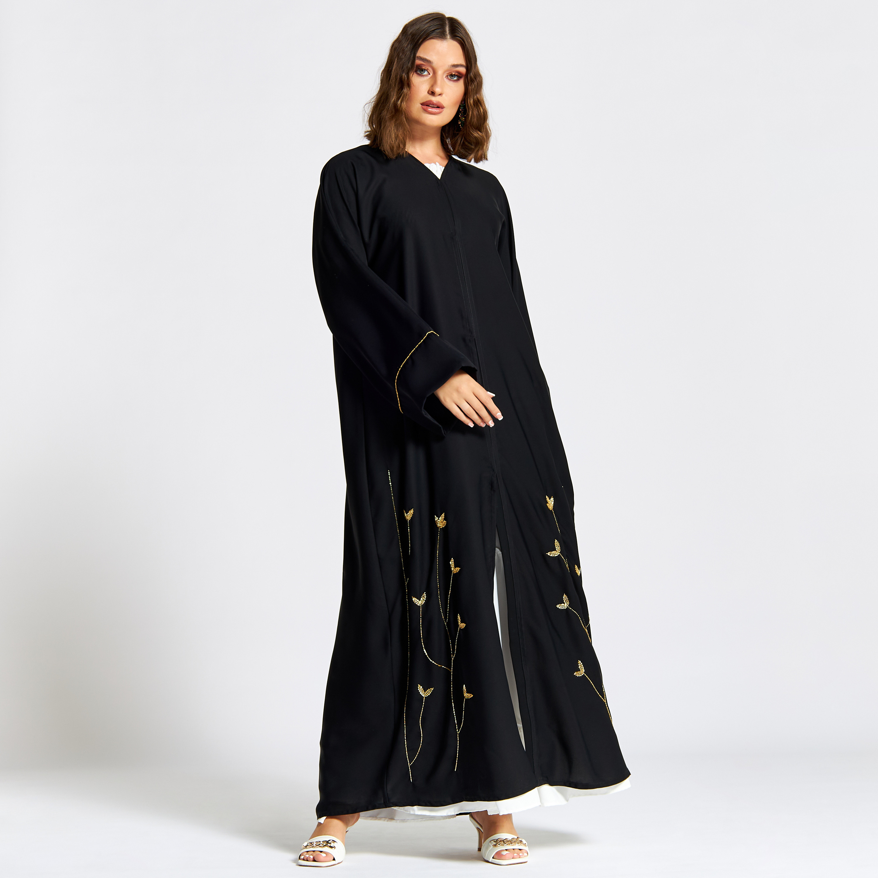 Nukhbaa Embroidered Jalabiya with V-neck and Hijab-women-arabicclothing-jalabiyas-image-2