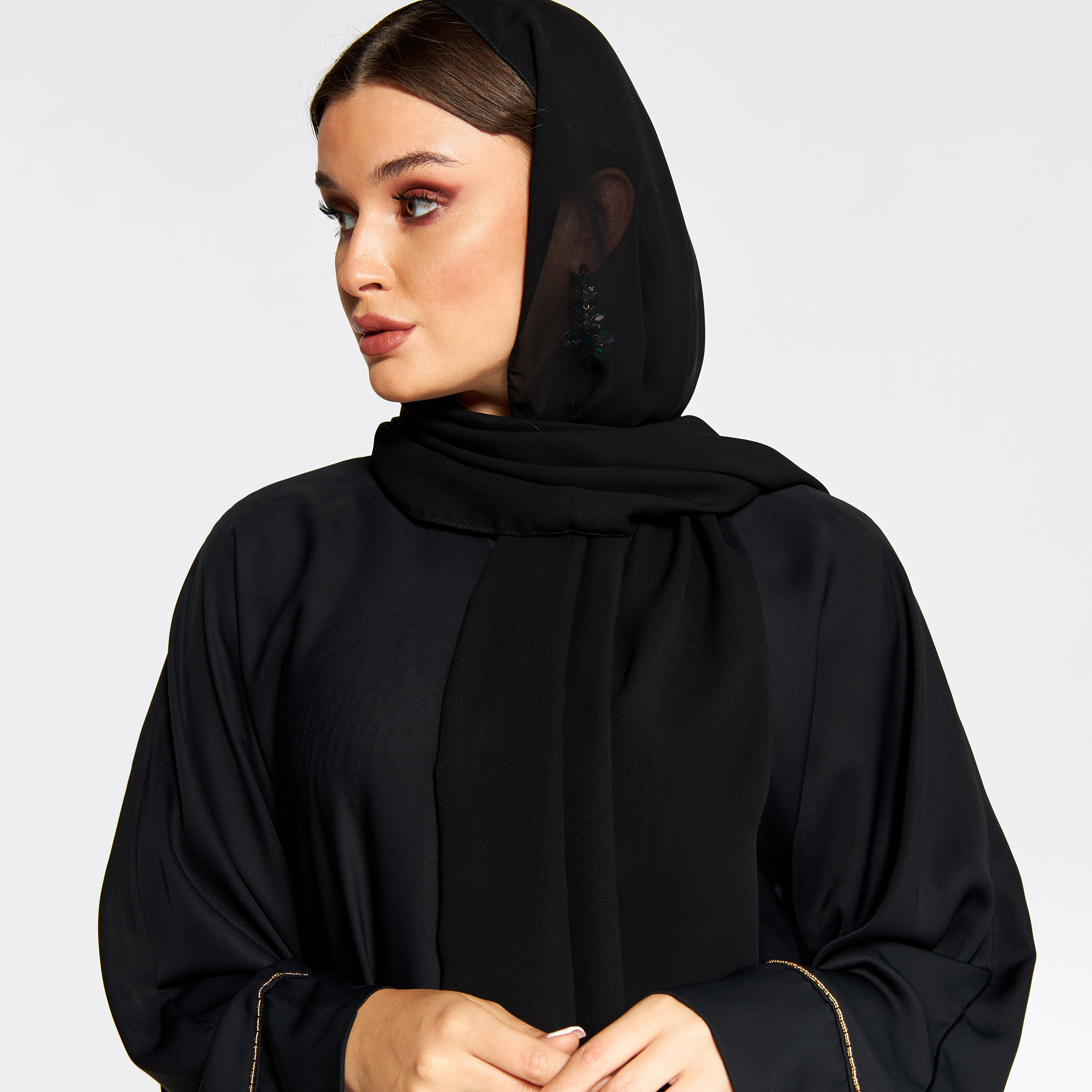 Nukhbaa Embroidered Jalabiya with V-neck and Hijab-women-arabicclothing-jalabiyas-image-3