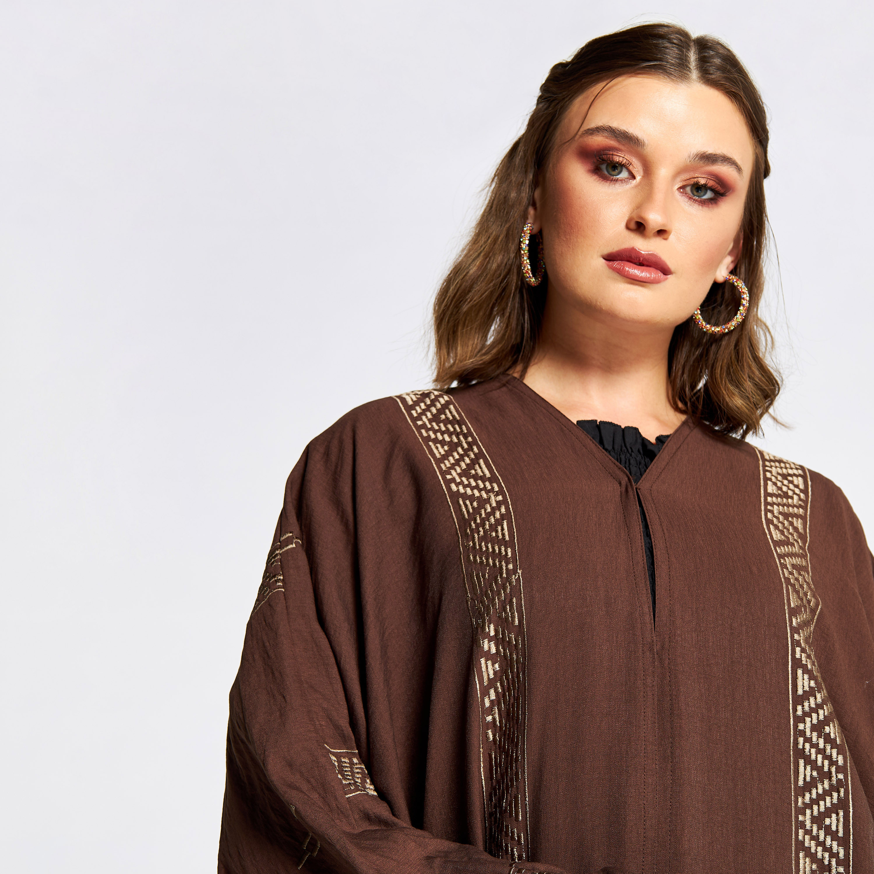 Nukhbaa Embroidered Jalabiya with V-neck and Hijab-women-arabicclothing-jalabiyas-image-3