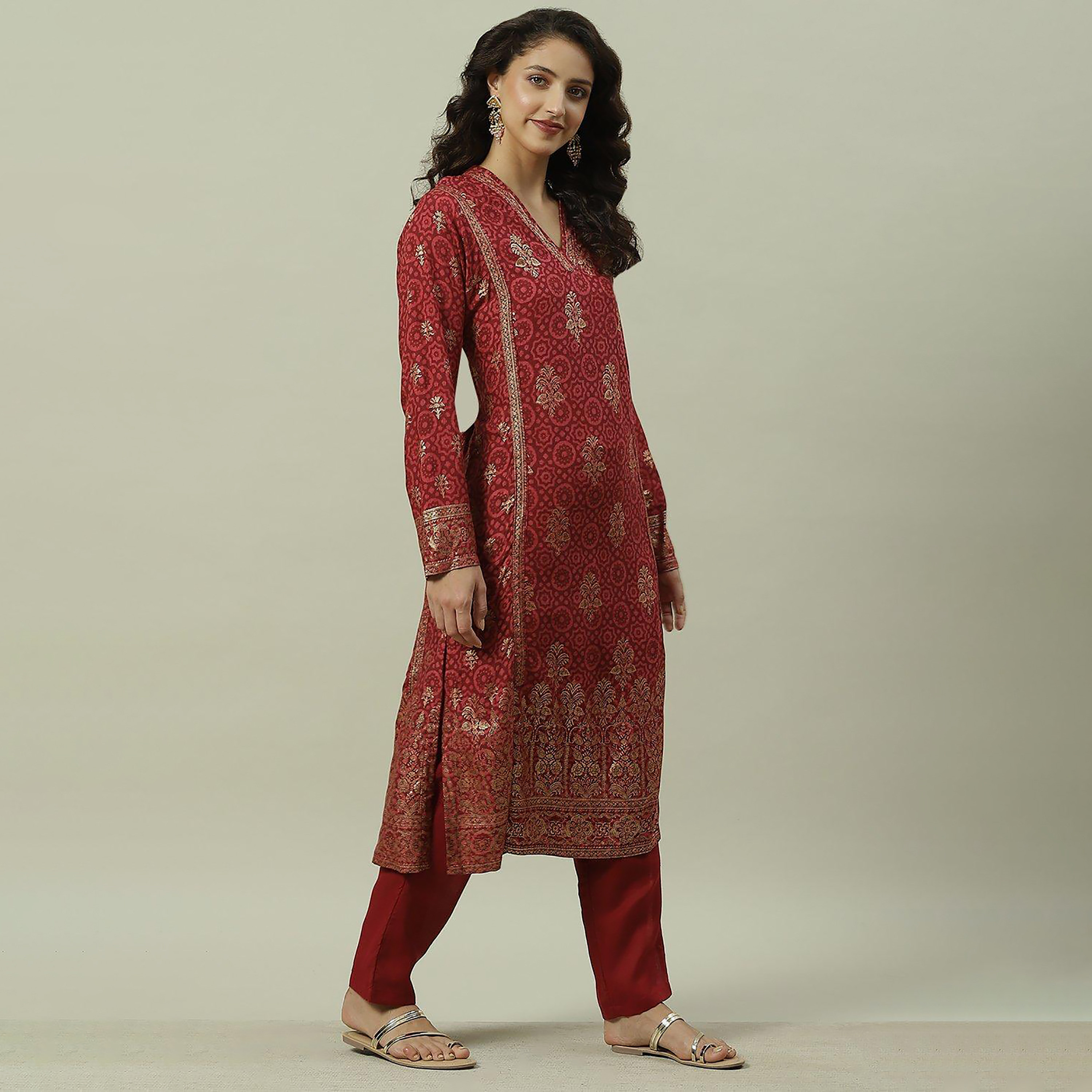 كورتا بيبا فويل برقبة على شكل وى مع مطبوعة ومستقيمة-women-clothing-ethnicwear-dresses-image-11