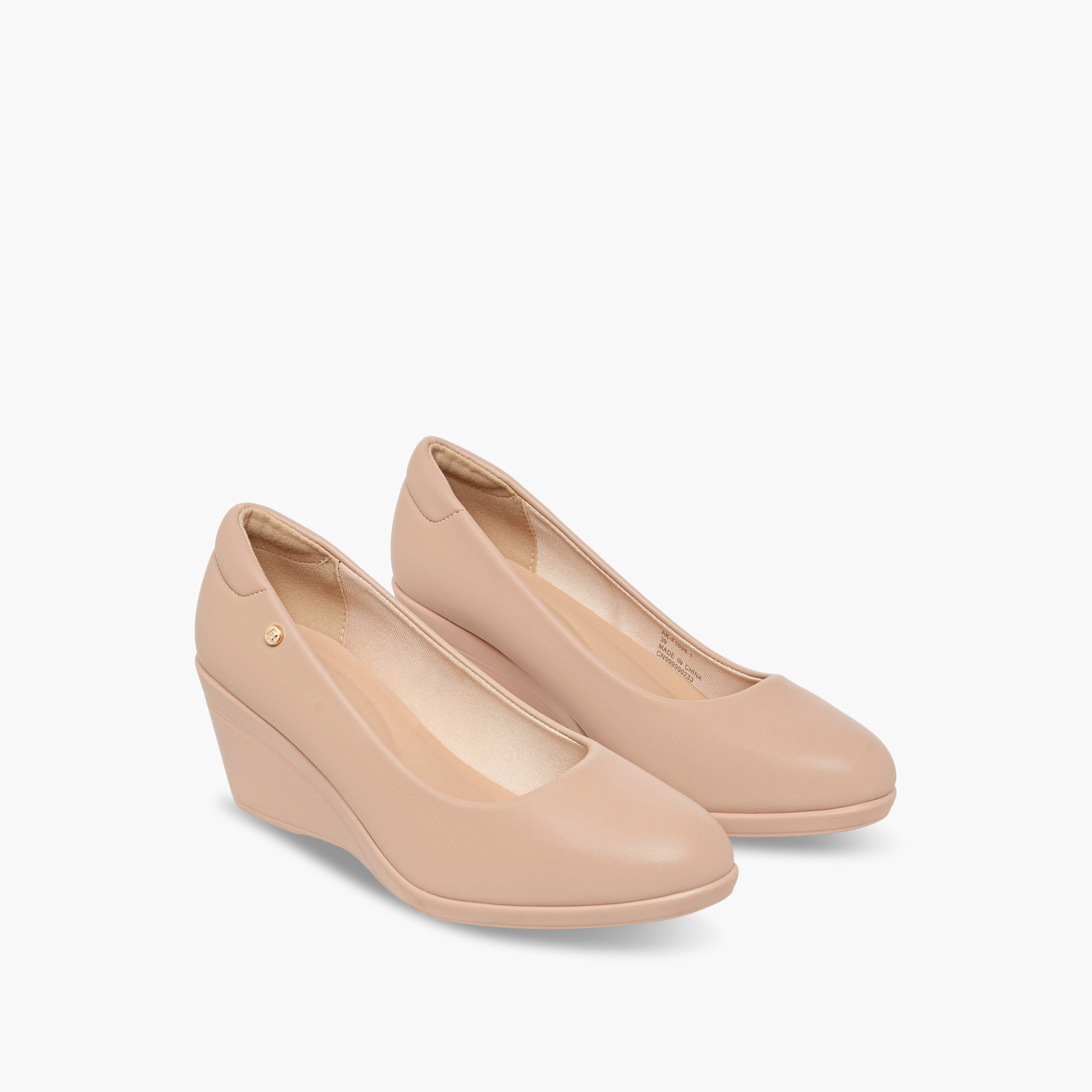 حذاء بومب بكعب ويدج للنساء من فلورا بيلا-women-shoes-heels-image-1
