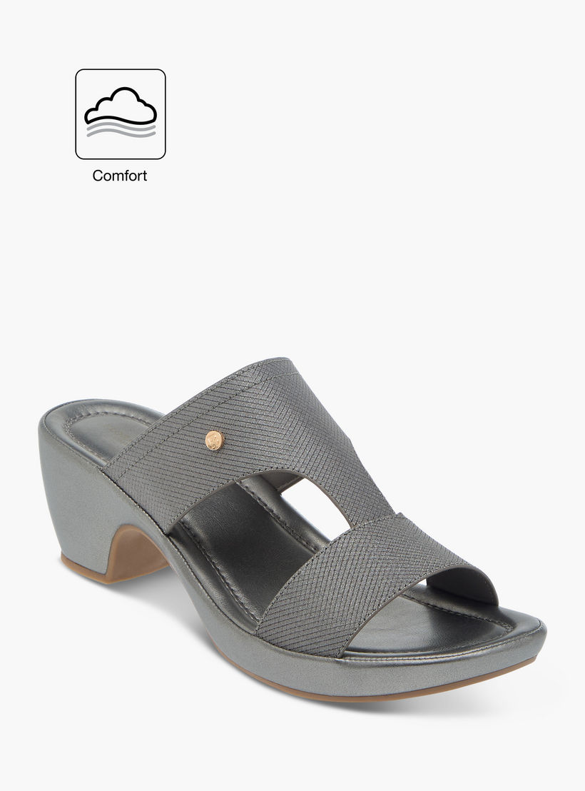 صندل مريح بارز الملمس سهل الارتداء بكعب عريض من فلورا بيلا-women-shoes-sandals-heeled-image-2