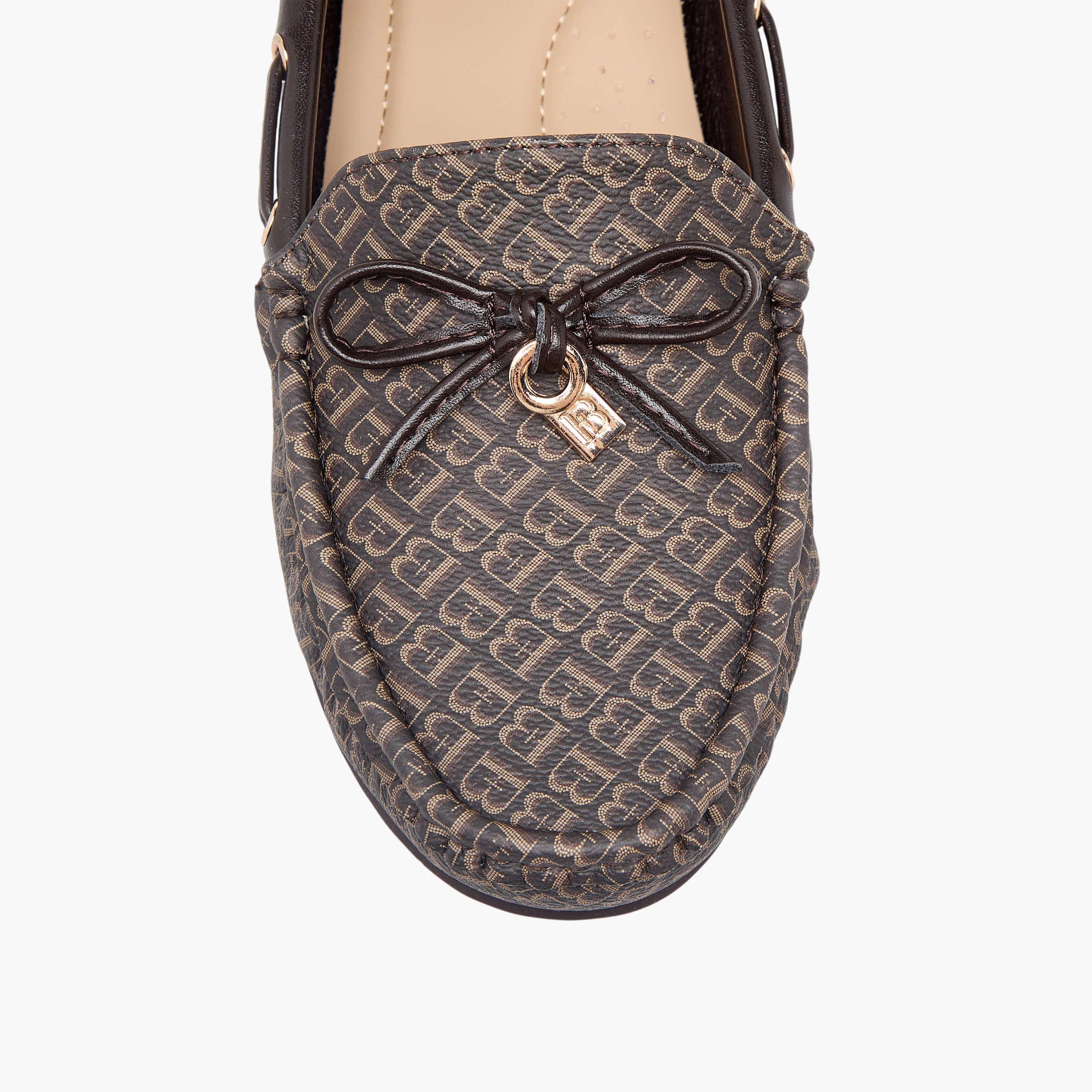 حذاء لوفر بطبعات مونوجرام للنساء من فلورا بيلا-women-shoes-flats-moccasins-image-7