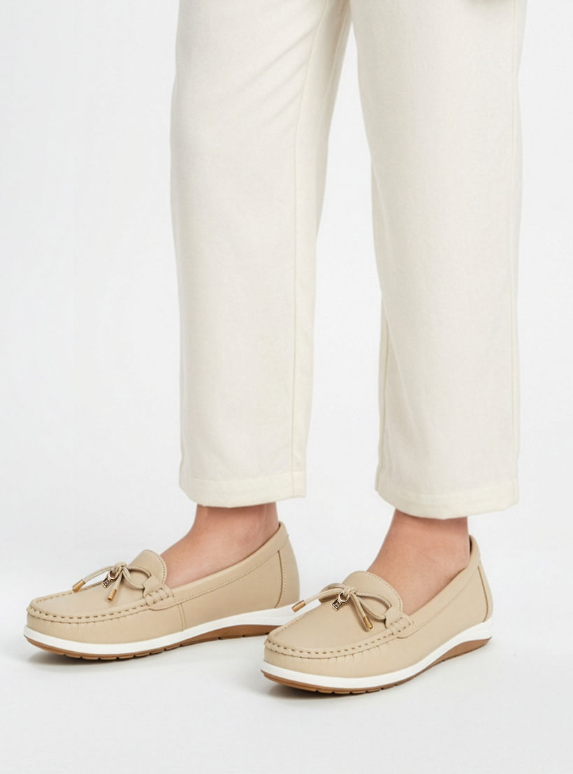 حذاء موكاسين سهل الارتداء للنساء من فلورا بيلا-women-shoes-flats-moccasins-image-2