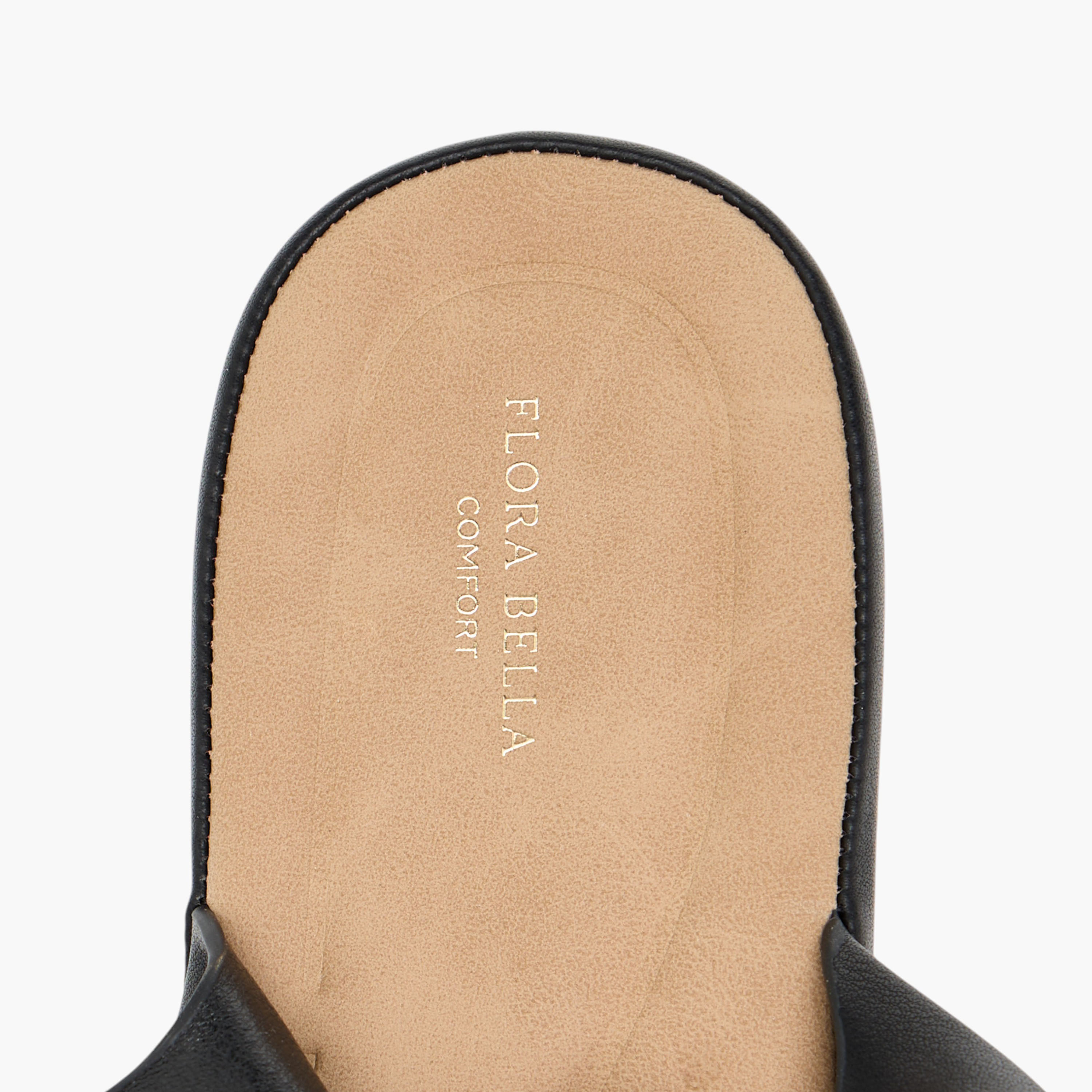 صندل مريح سادة بشريط إغلاق لاصق من فلورا بيلا-women-shoes-flats-sandals-image-5