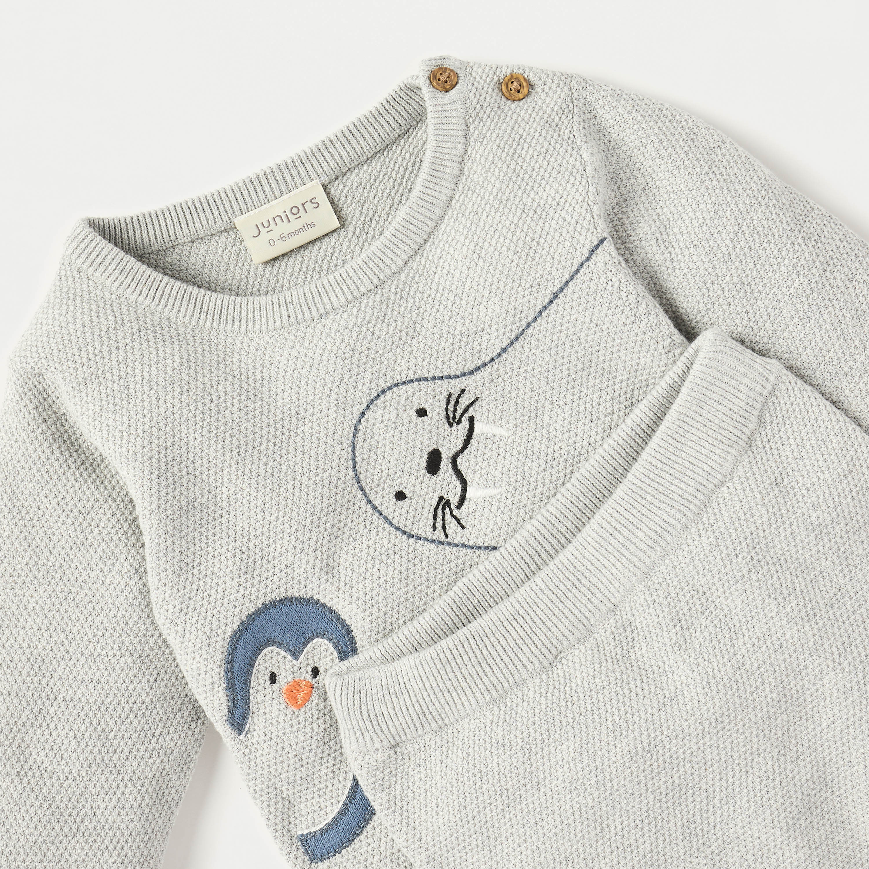 Juniors Applique Detail Long Sleeves T-shirt and Elasticated Pyjama Set-baby-boys-clothing-nightwear-pyjamasets-image-4