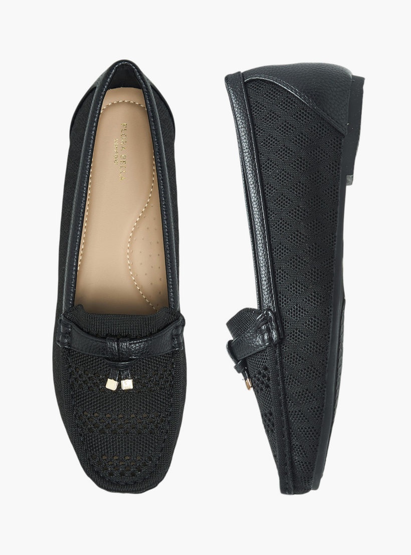 حذاء لوفرز سهل الارتداء بزينة عقد من فلورا بيلا-women-shoes-loafersandmoccasins-image-1