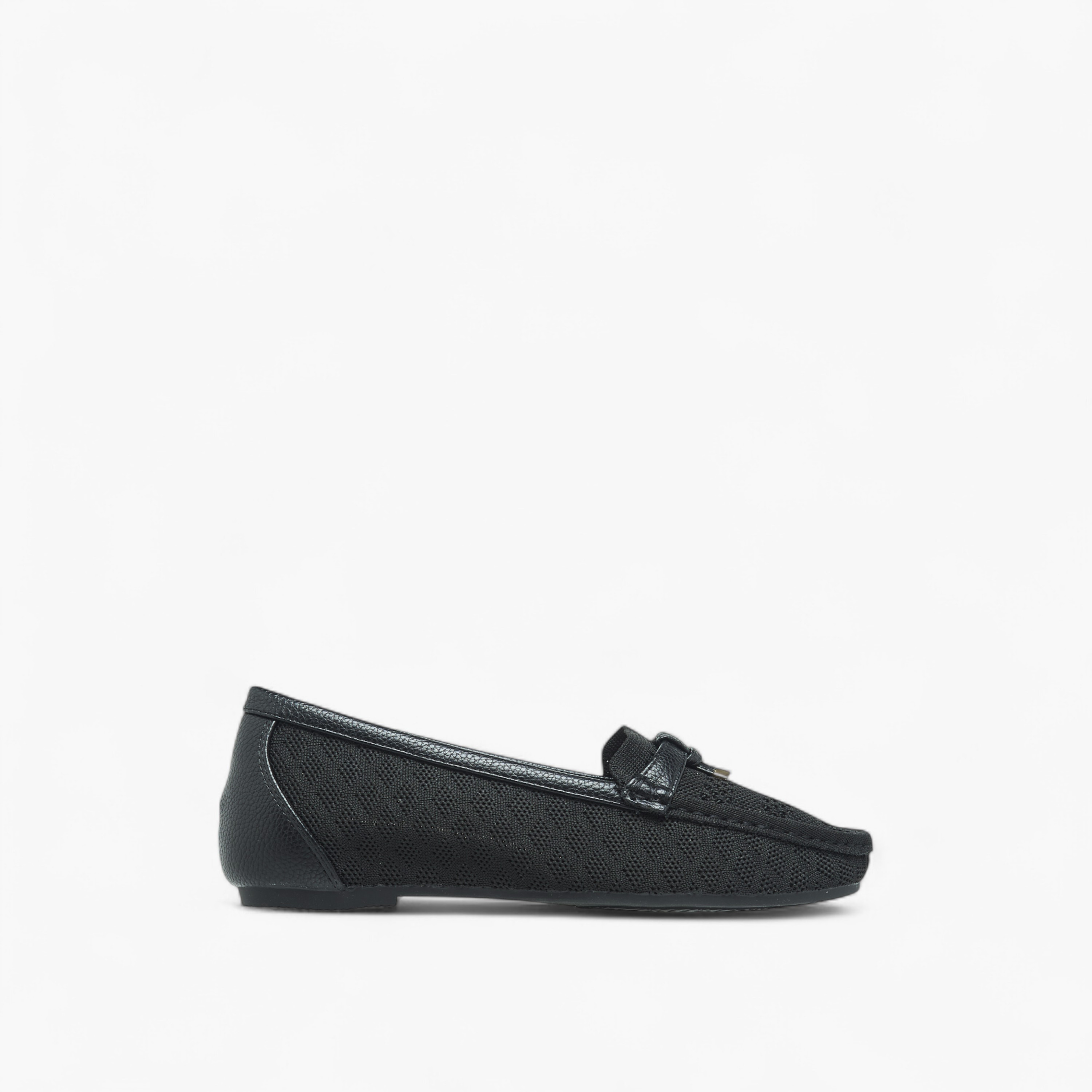 حذاء لوفرز سهل الارتداء بزينة عقد من فلورا بيلا-women-shoes-loafersandmoccasins-image-3