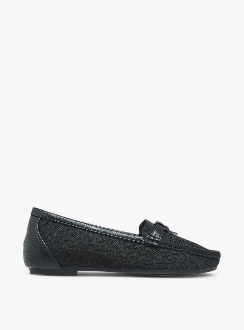حذاء لوفرز سهل الارتداء بزينة عقد من فلورا بيلا-women-shoes-loafersandmoccasins-image-3