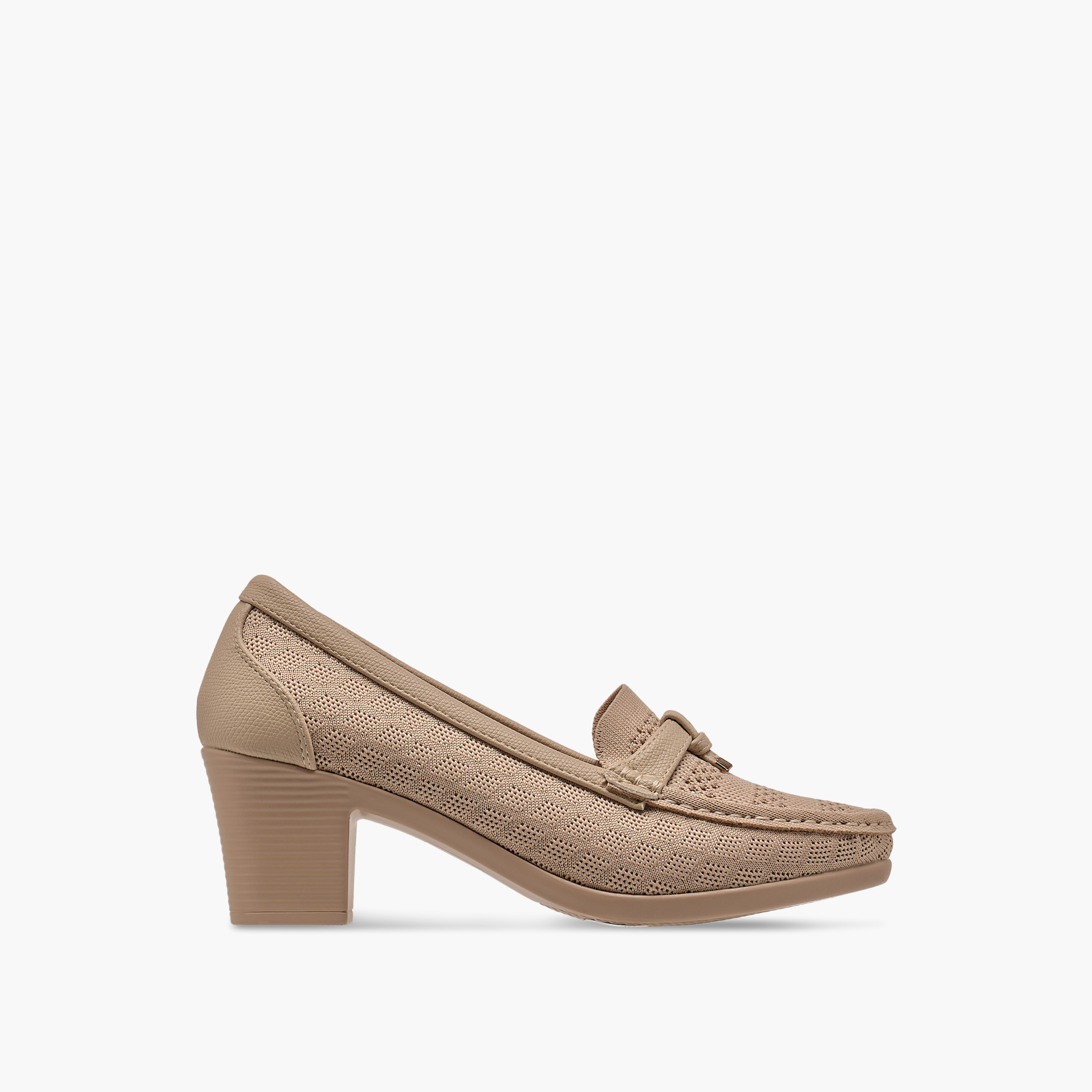 حذاء سهل الارتداء وبارز الملمس بكعب سميك من فلورا بيلا-women-shoes-heels-image-3
