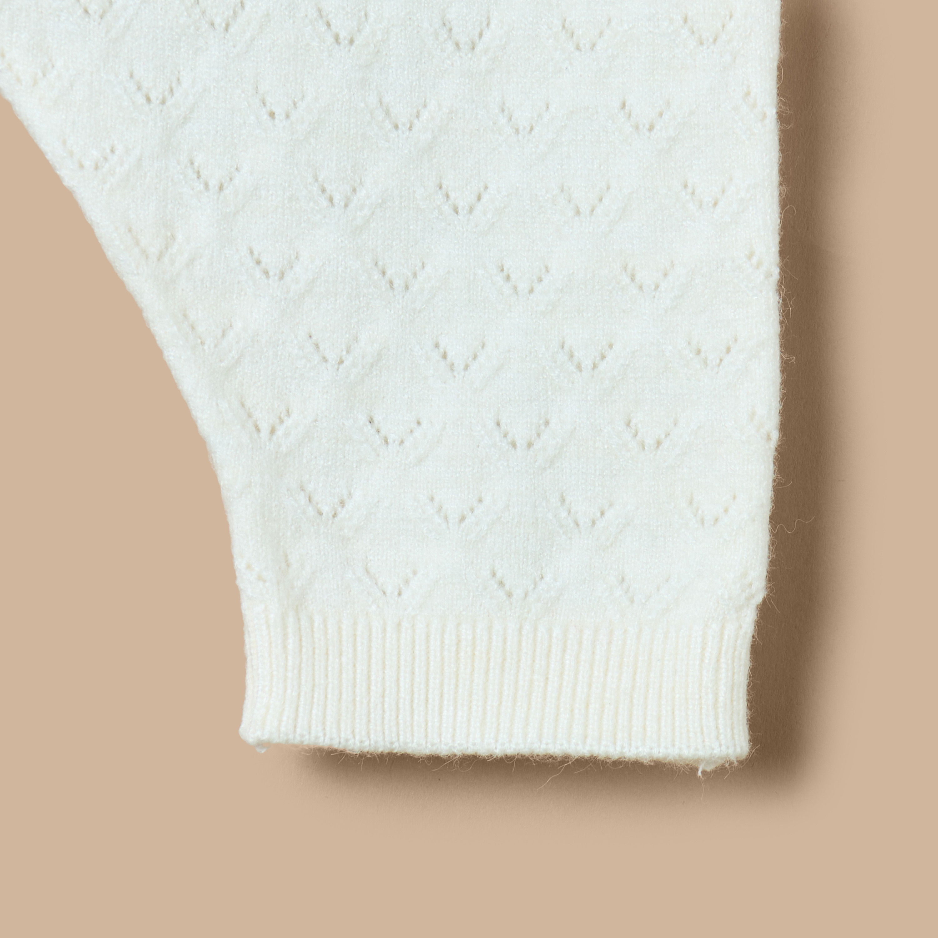 بنطلون ليقنز بارز الملمس بخصر مطّاطي من جونيورز-baby-girls-accessories-socks-image-1