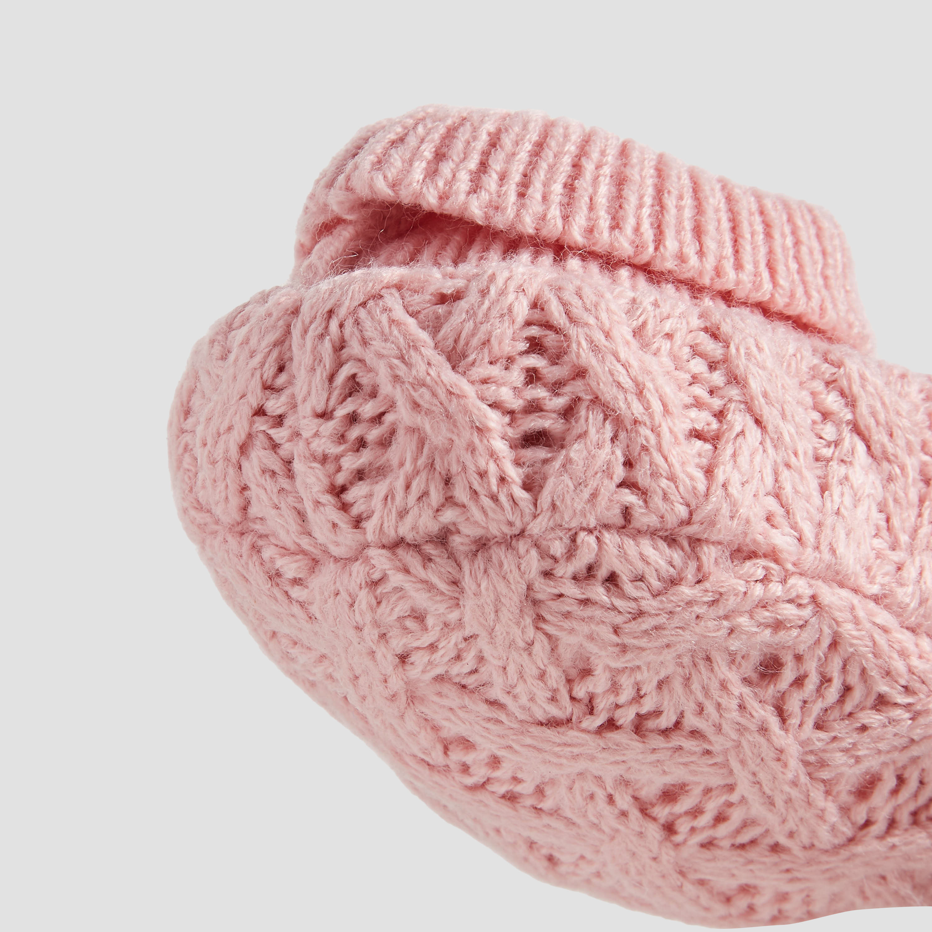 Juniors Cap and Booties with Knit Texture-baby-girls-clothing-winterwear-winteraccessories-image-10