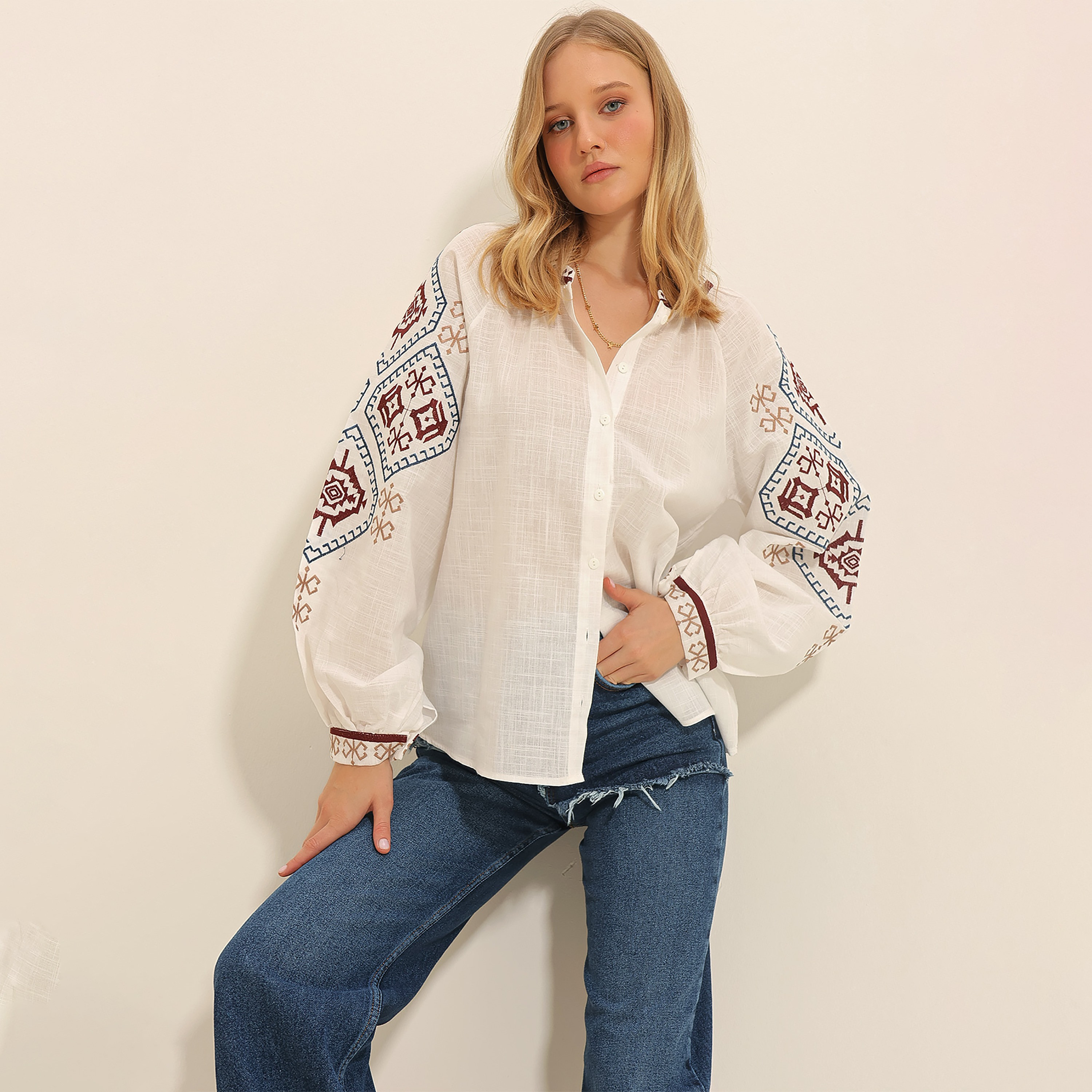 Trend Alacati Stili Embroidered Collarless Balloon Sleeves White Women's Shirt-women-clothing-shirtsandblouses-shirts-image-1