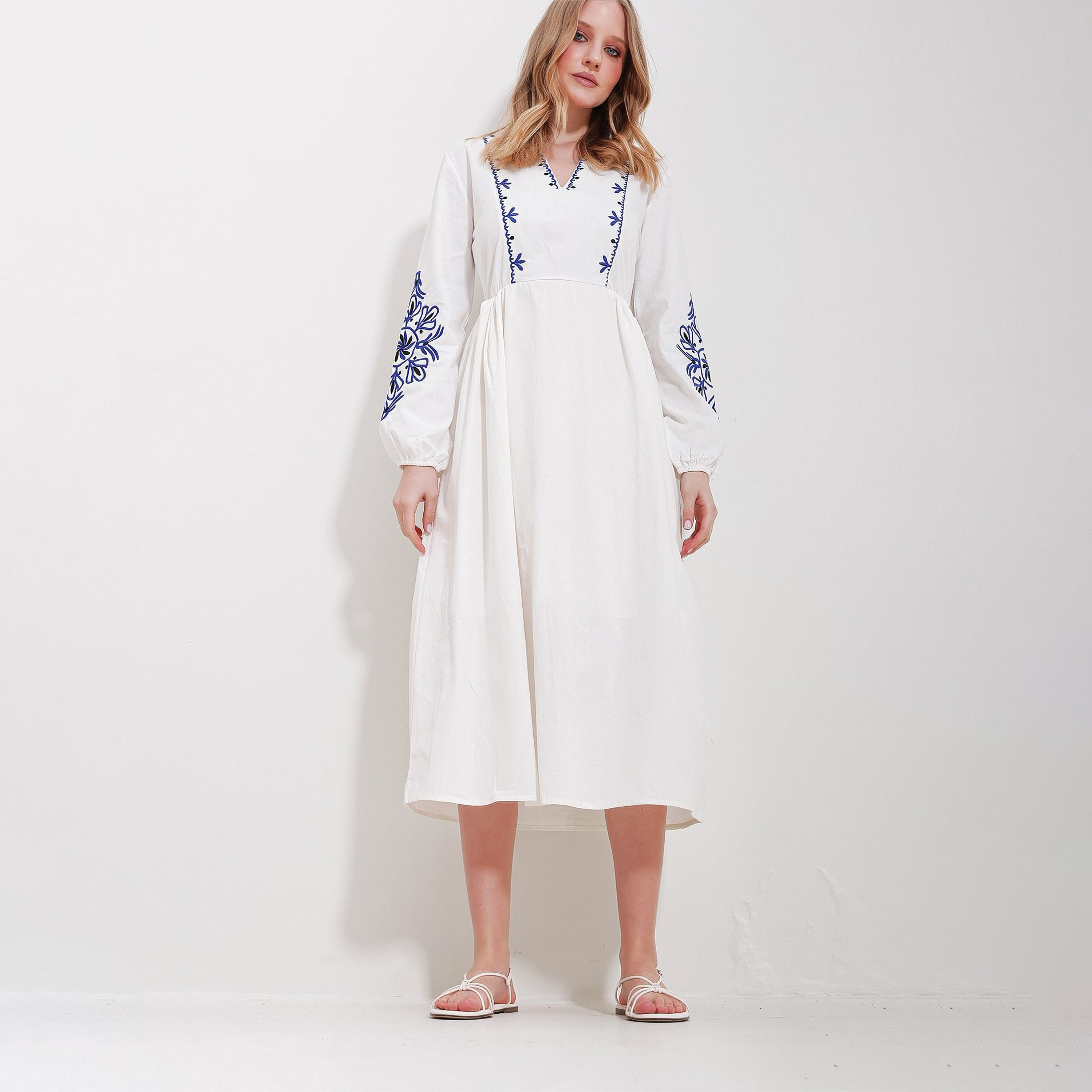Trend Alacati Stili Embroidered Linen Balloon Sleeves White Women's Midi Dress-women-clothing-dresses-image-1