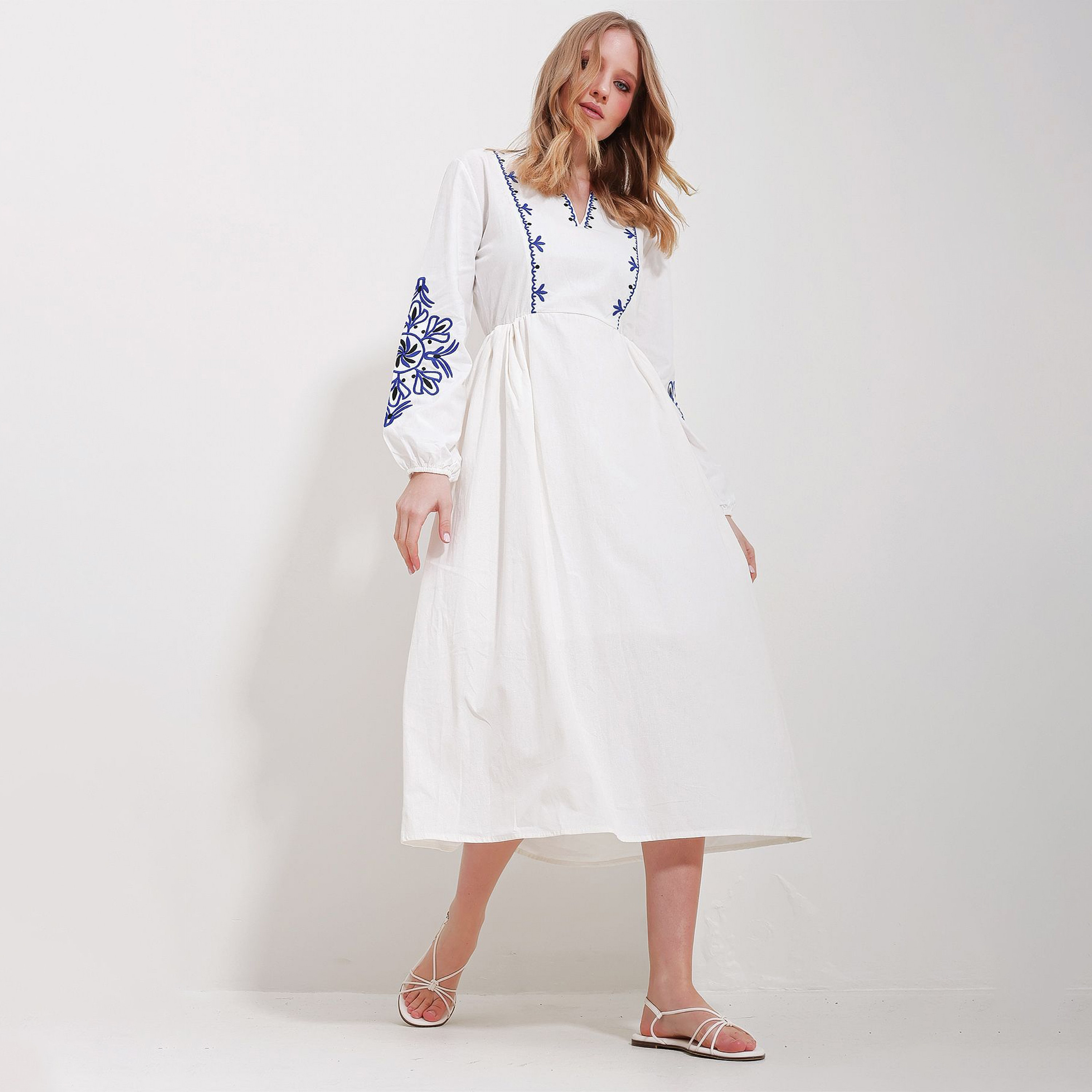Trend Alacati Stili Embroidered Linen Balloon Sleeves White Women's Midi Dress-women-clothing-dresses-image-2