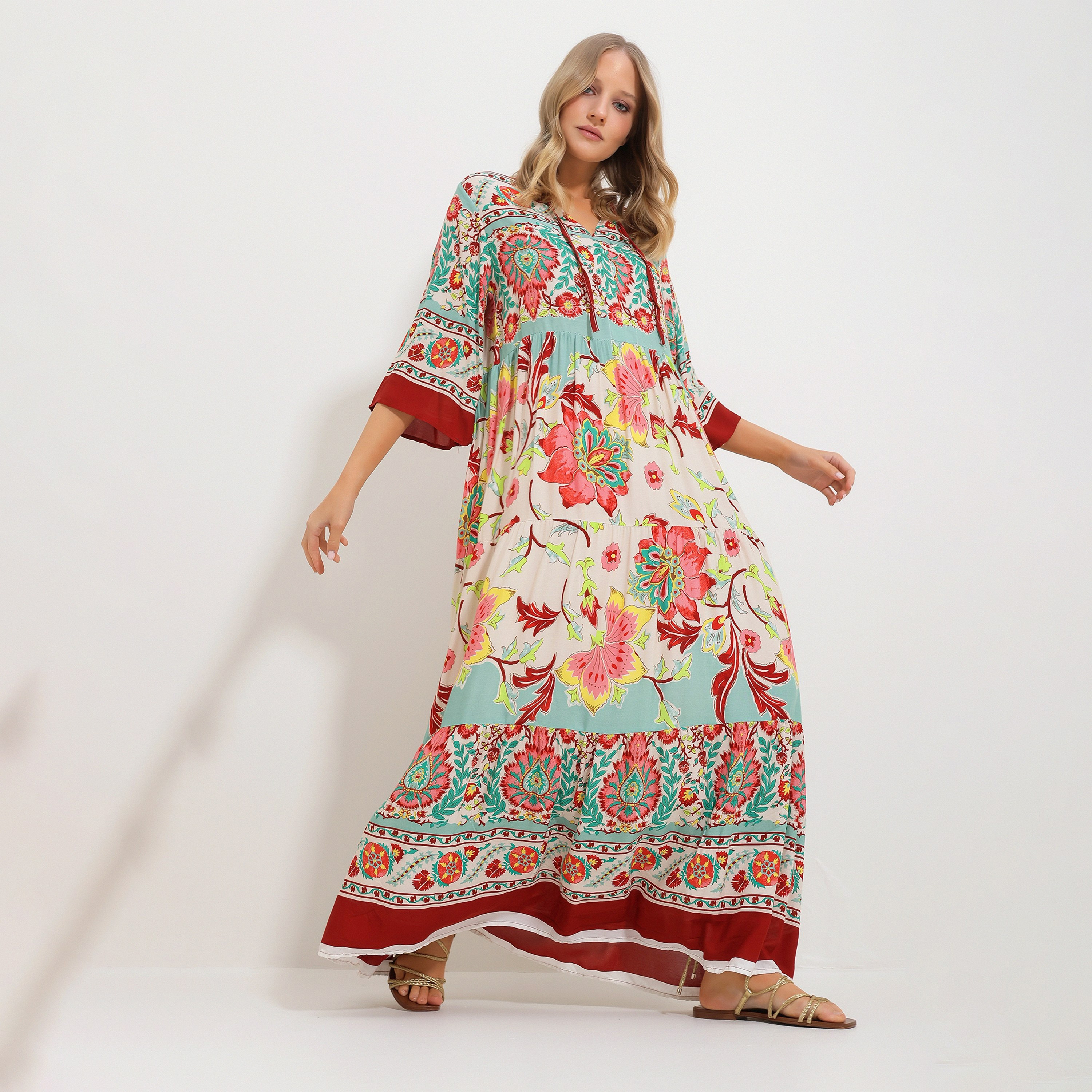 تريند ألاجاتي ستايل فستان ماكسي نسائي متعدد الألوان بطبقات وطبعات زهور-women-clothing-dresses-image-2