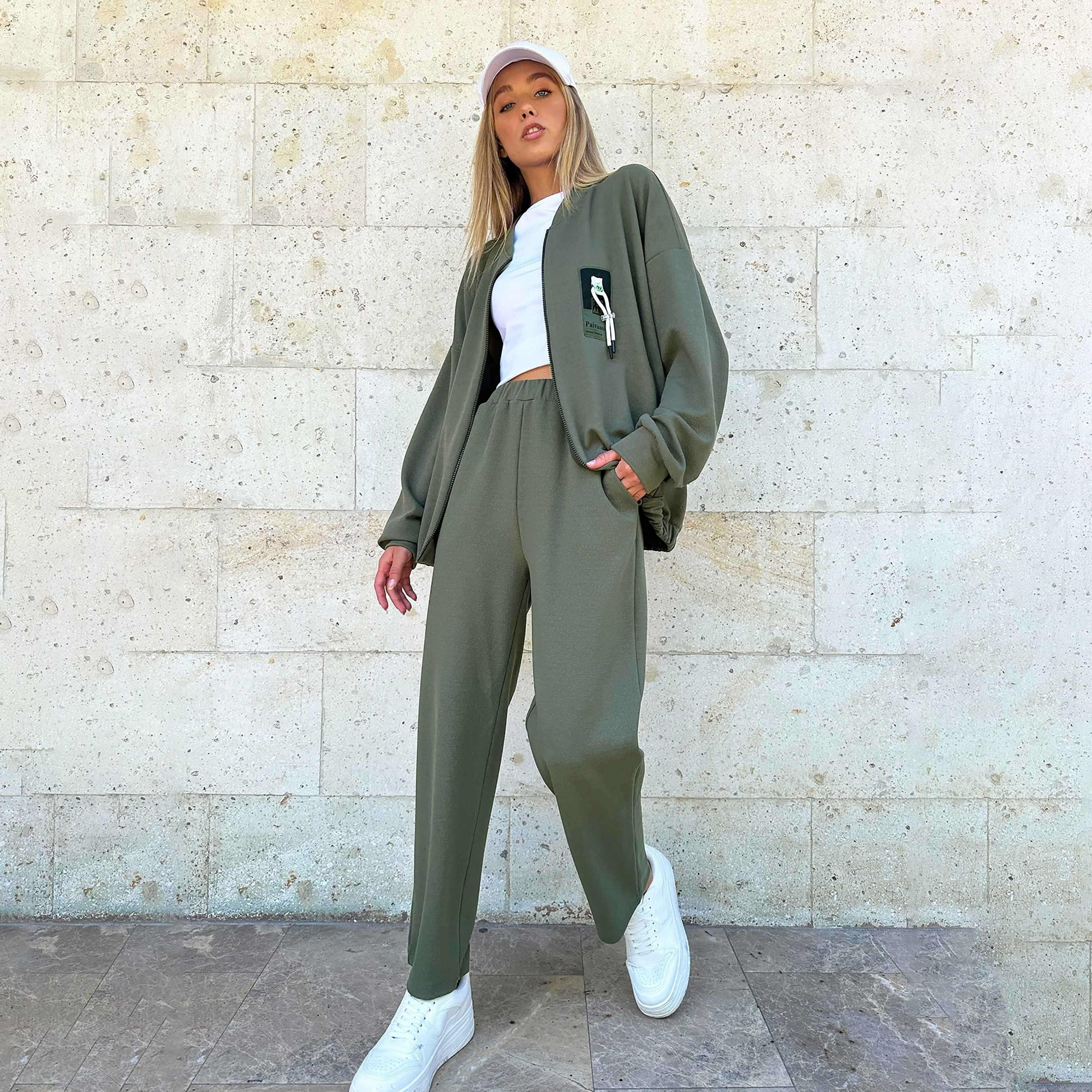 تريند ألاجاتي ستايل طقم نسائي متناسق من قطعتين: سويت شيرت بياقة بومبر وبنطلون-women-clothing-coordsets-image-5