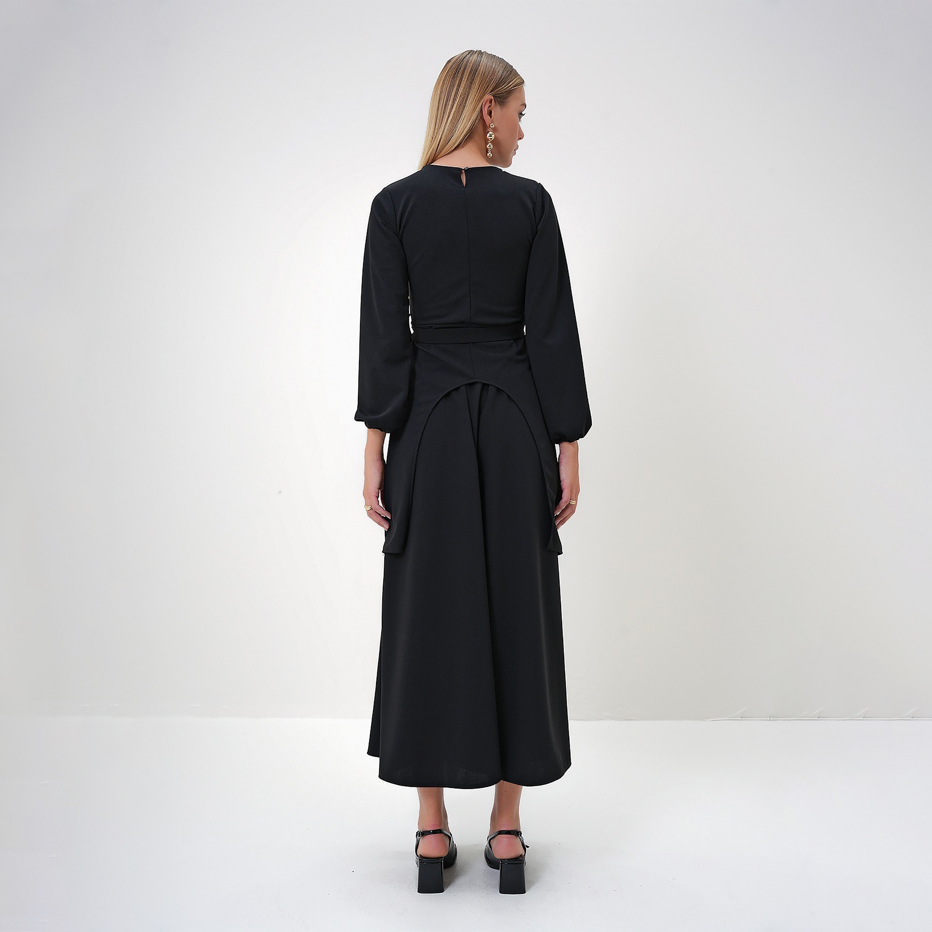 تريند ألاجاتي ستايل طقم تونيك وتنورة نسائي أسود-women-clothing-coordsets-image-5